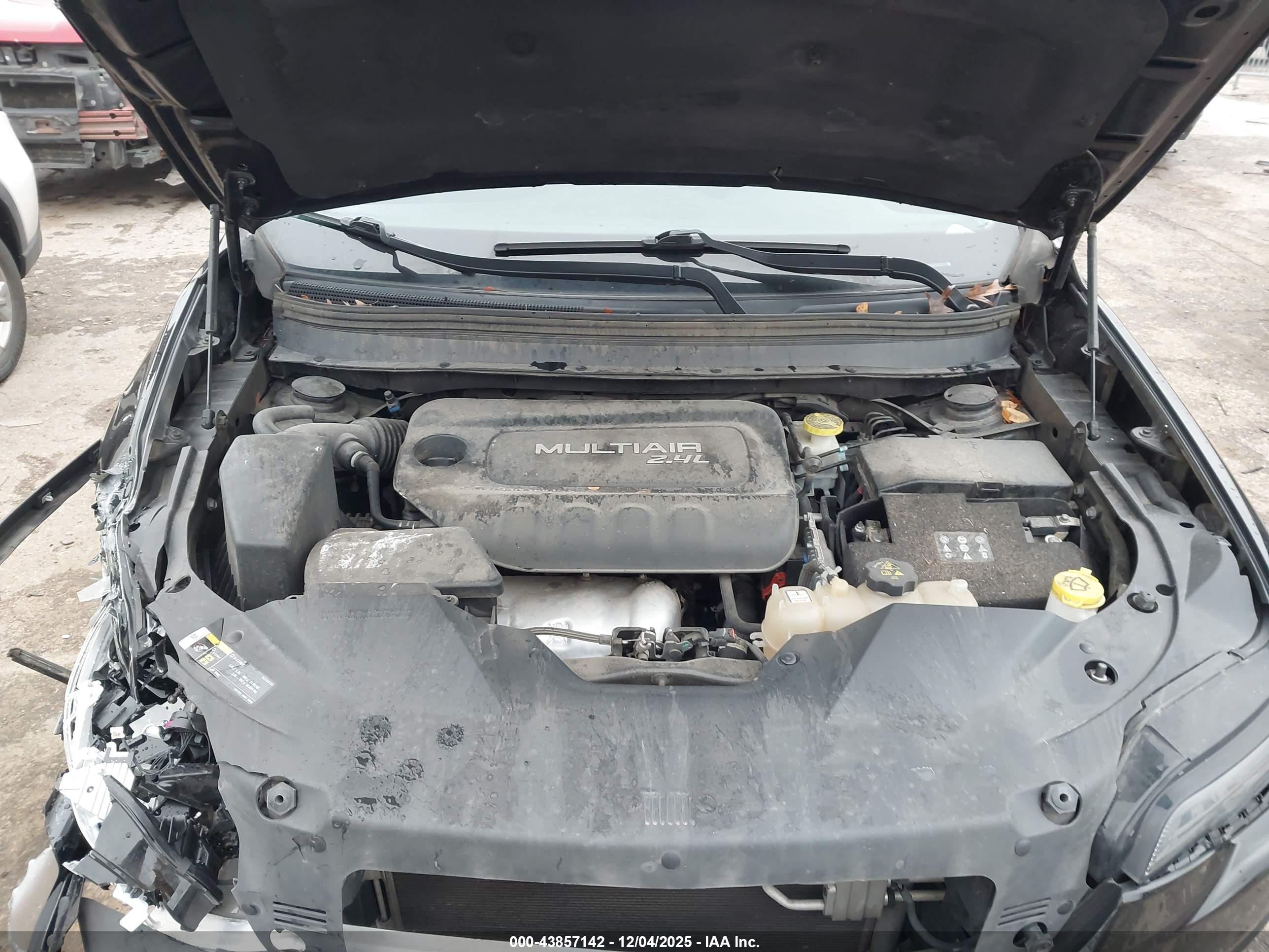 JEEP CHEROKEE image 10