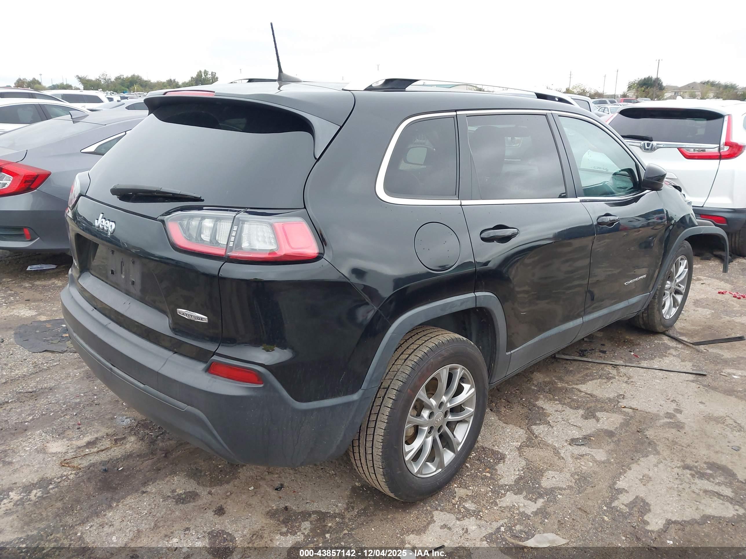 JEEP CHEROKEE image 4