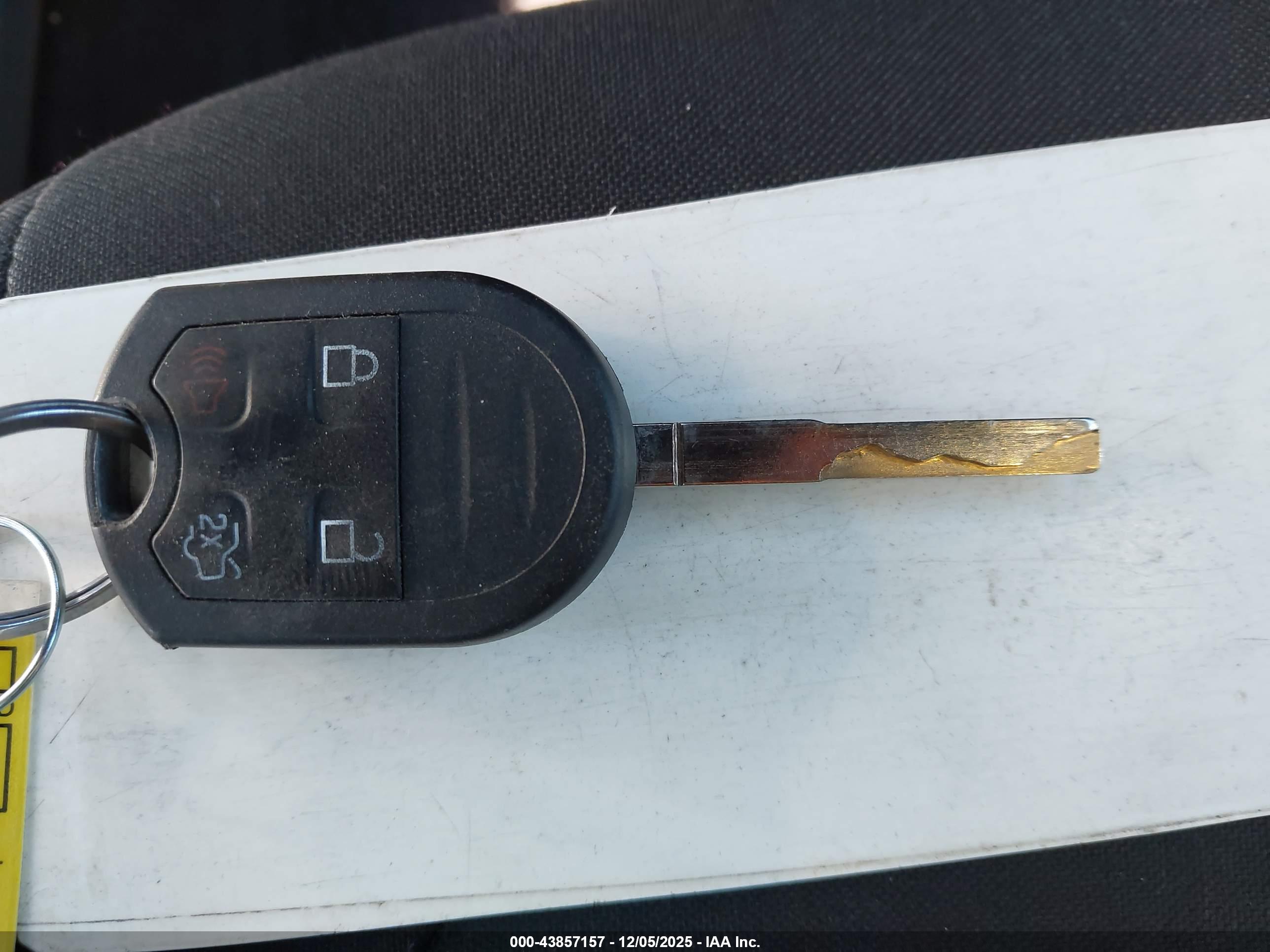 FORD FOCUS image 11