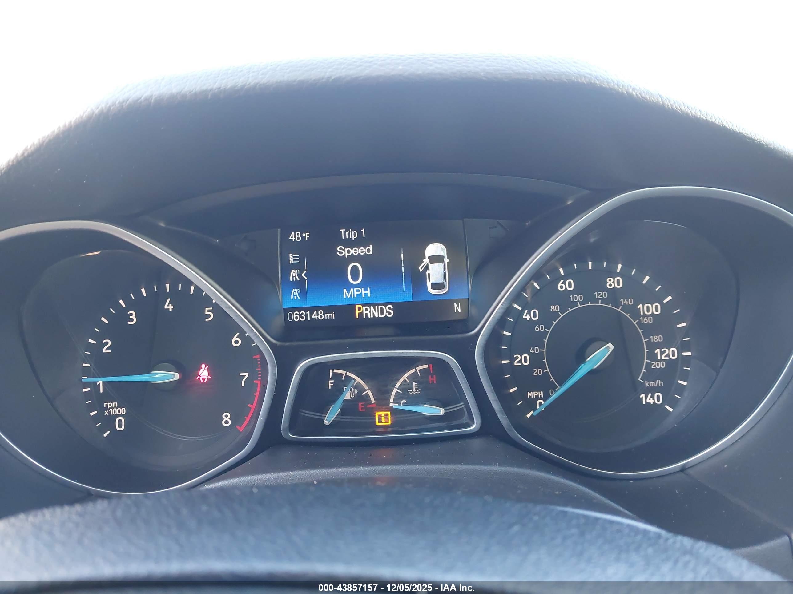 FORD FOCUS image 7