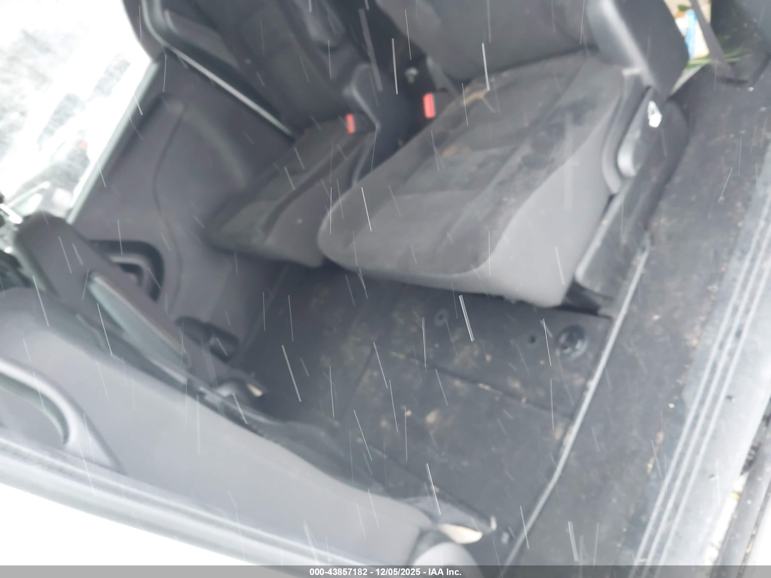 DODGE GRAND image 8