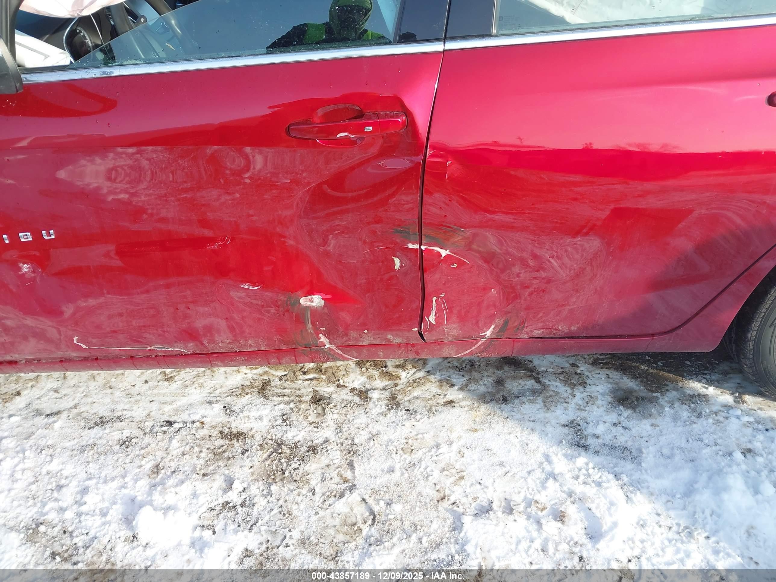 CHEVROLET MALIBU image 6