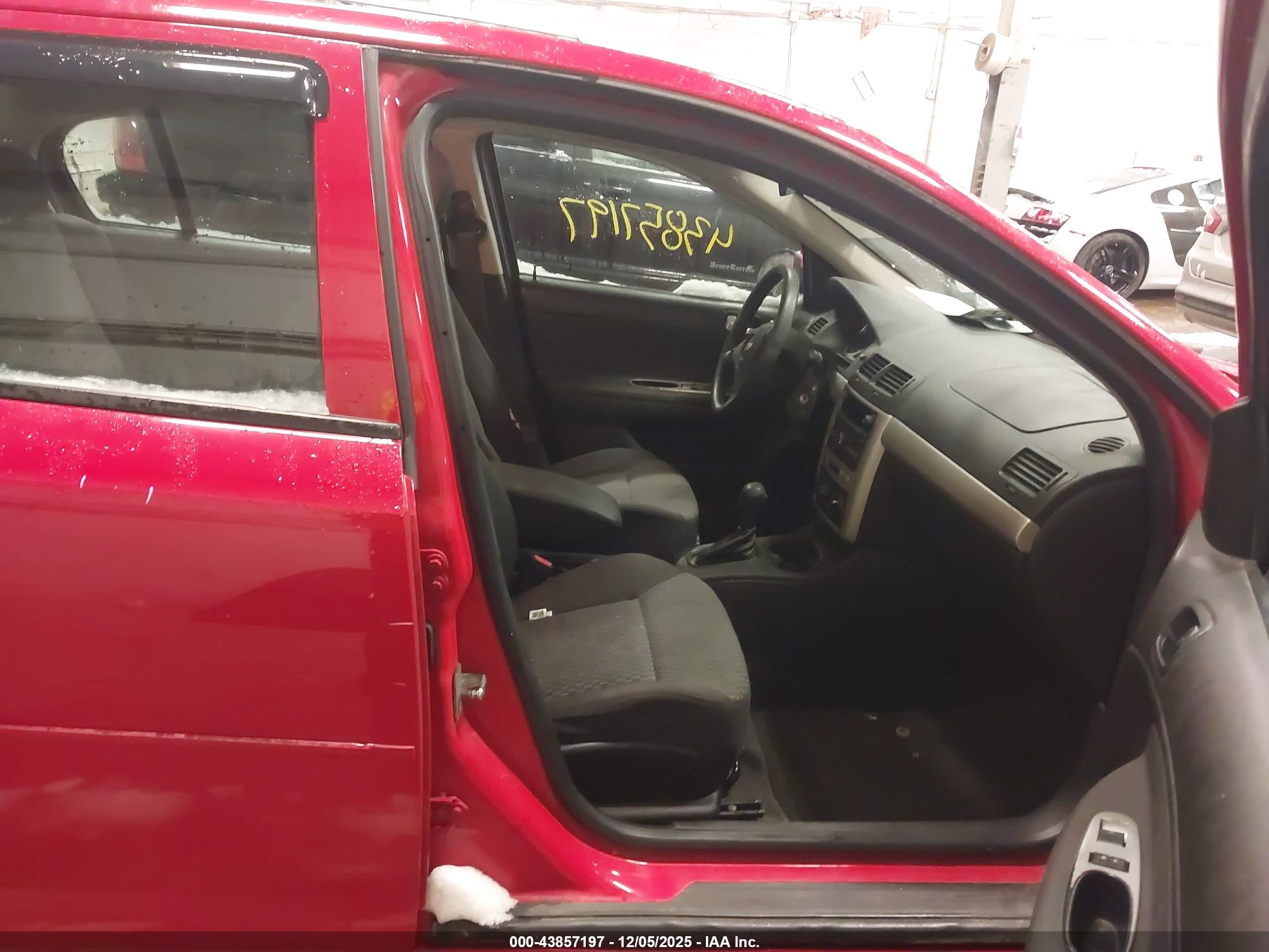 CHEVROLET COBALT image 5