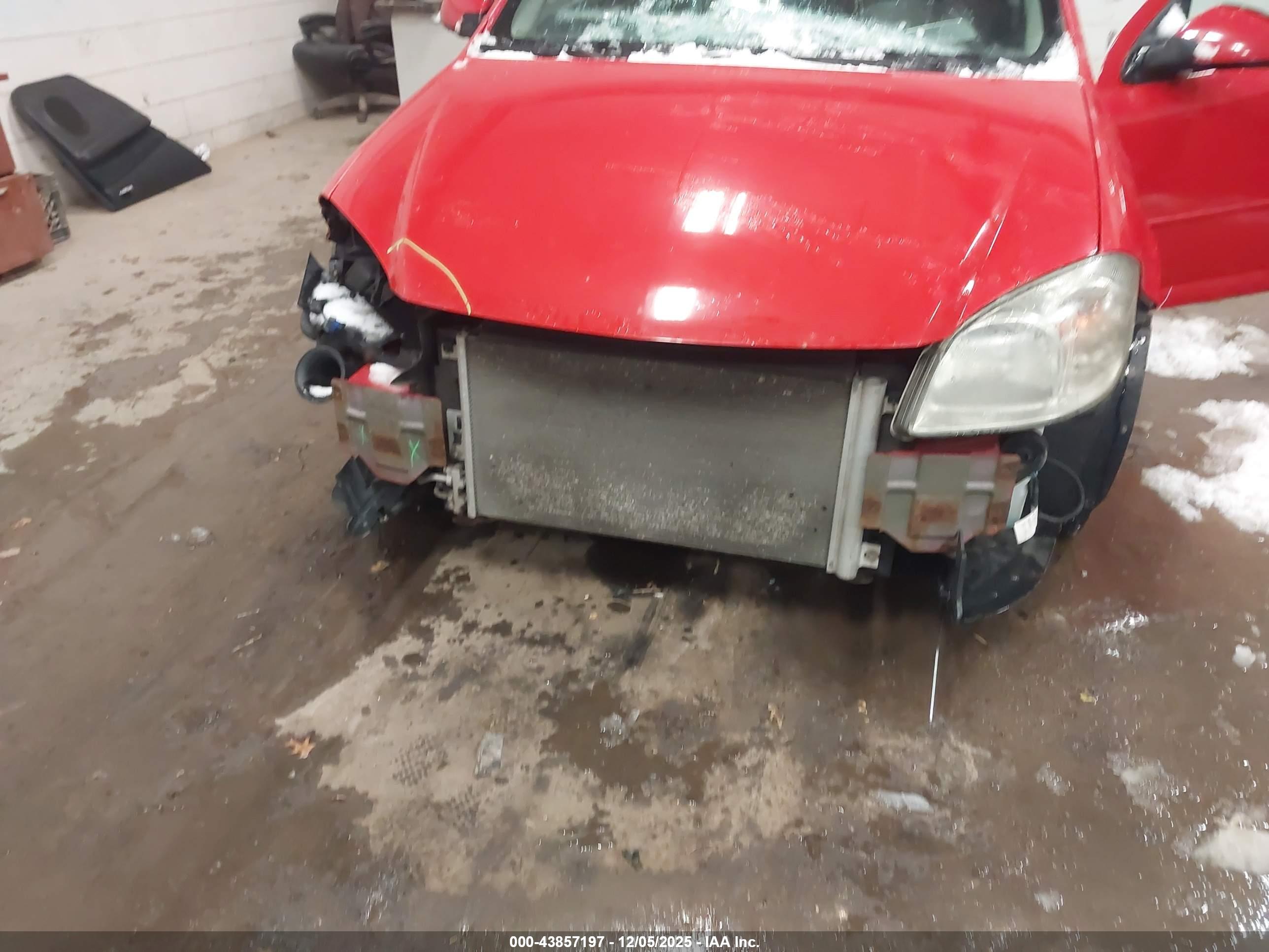 CHEVROLET COBALT image 6