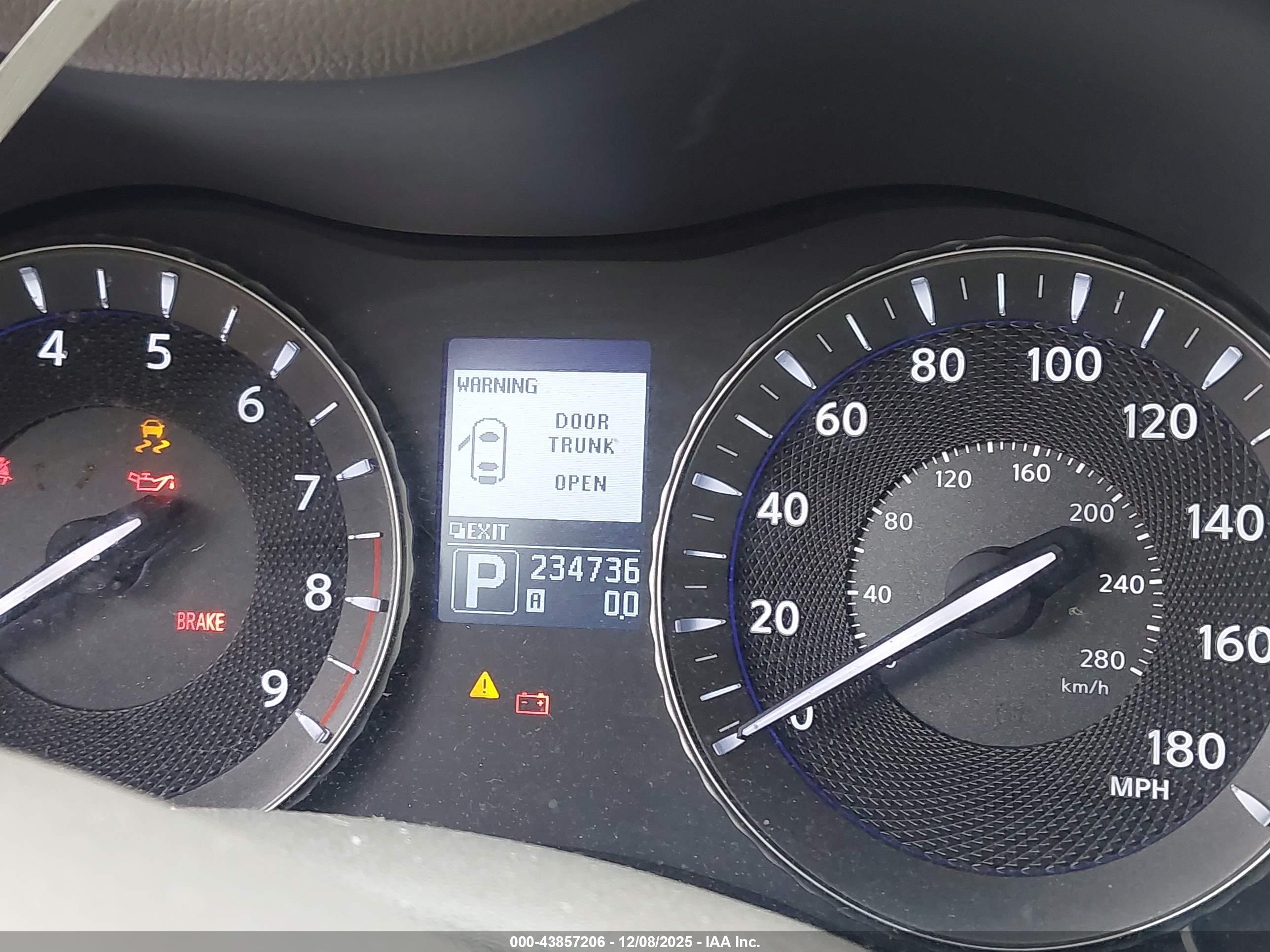 INFINITI M37X image 7
