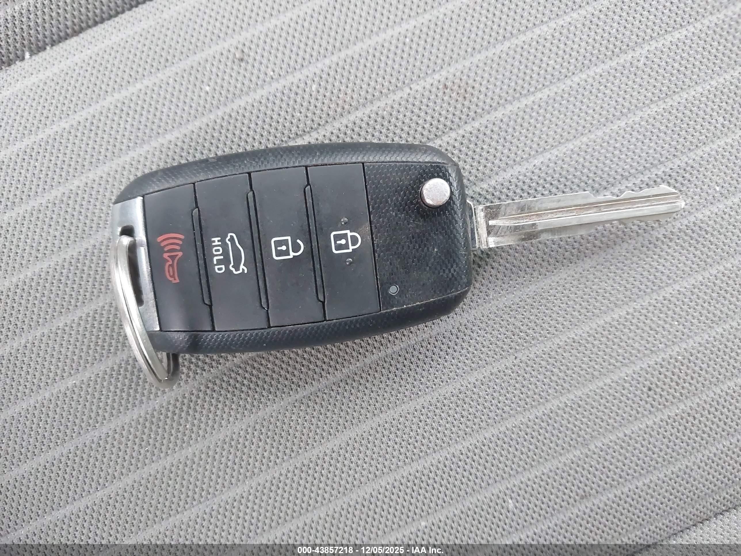 KIA FORTE image 11