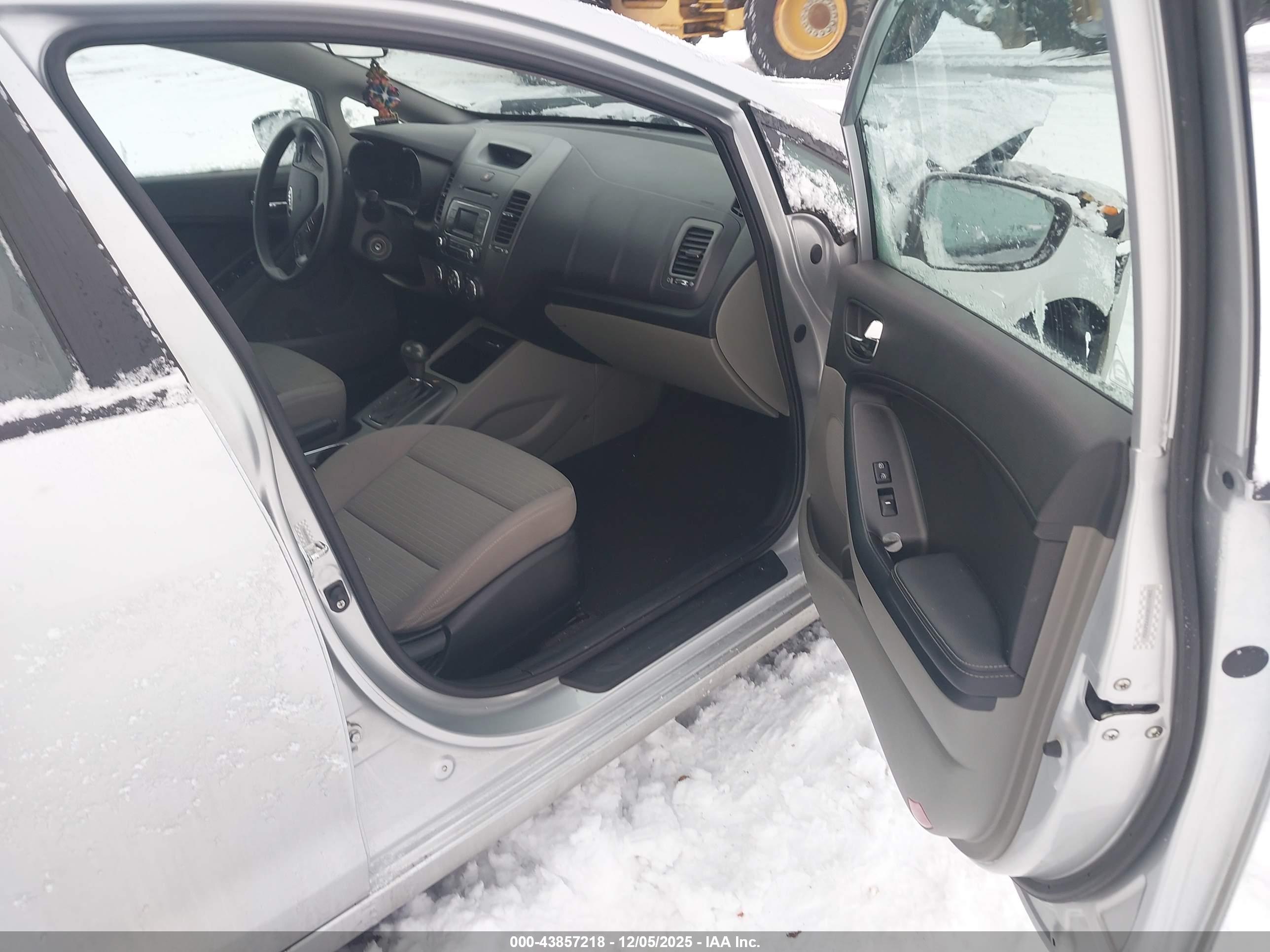 KIA FORTE image 5