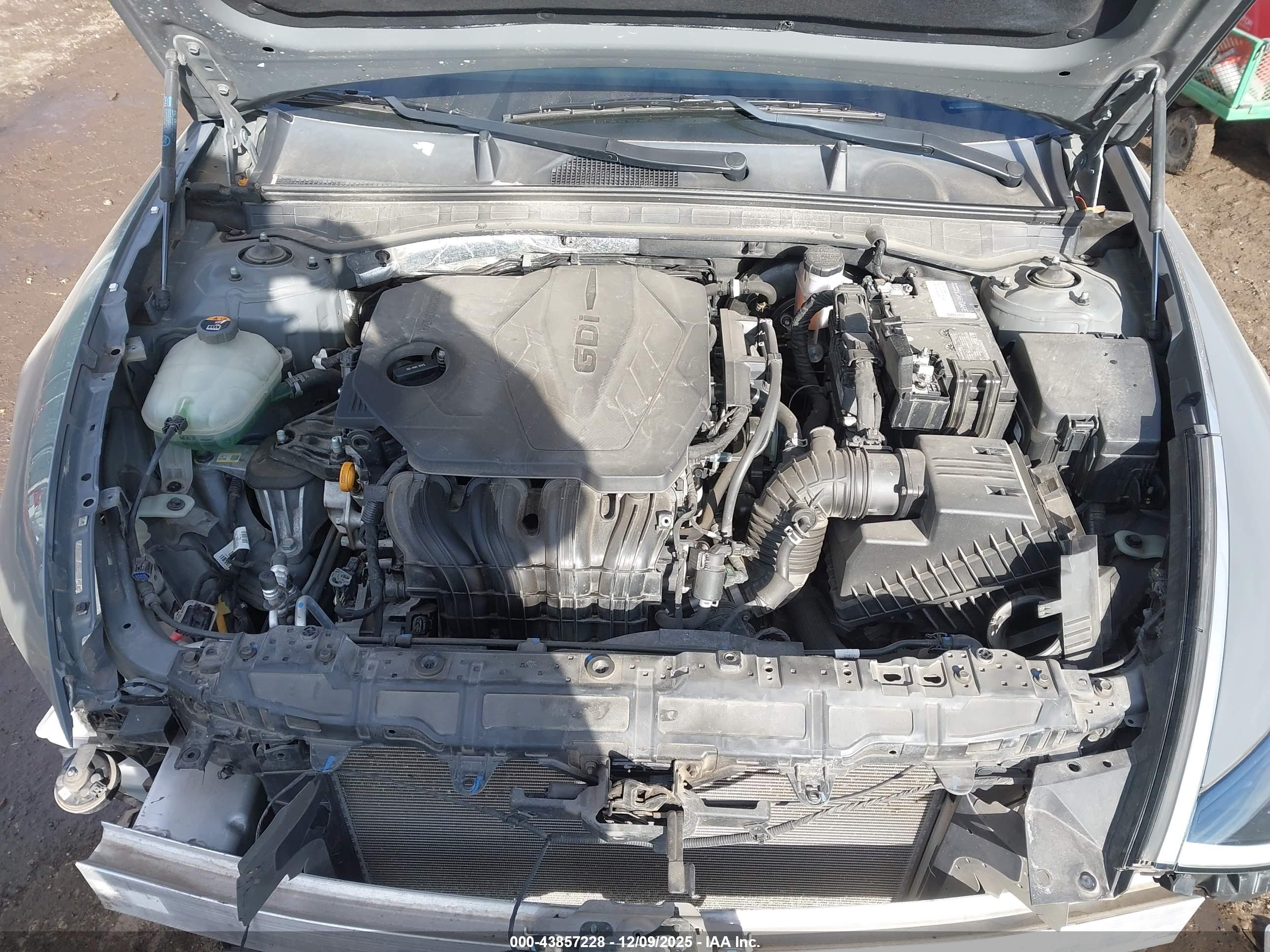 HYUNDAI SONATA image 10