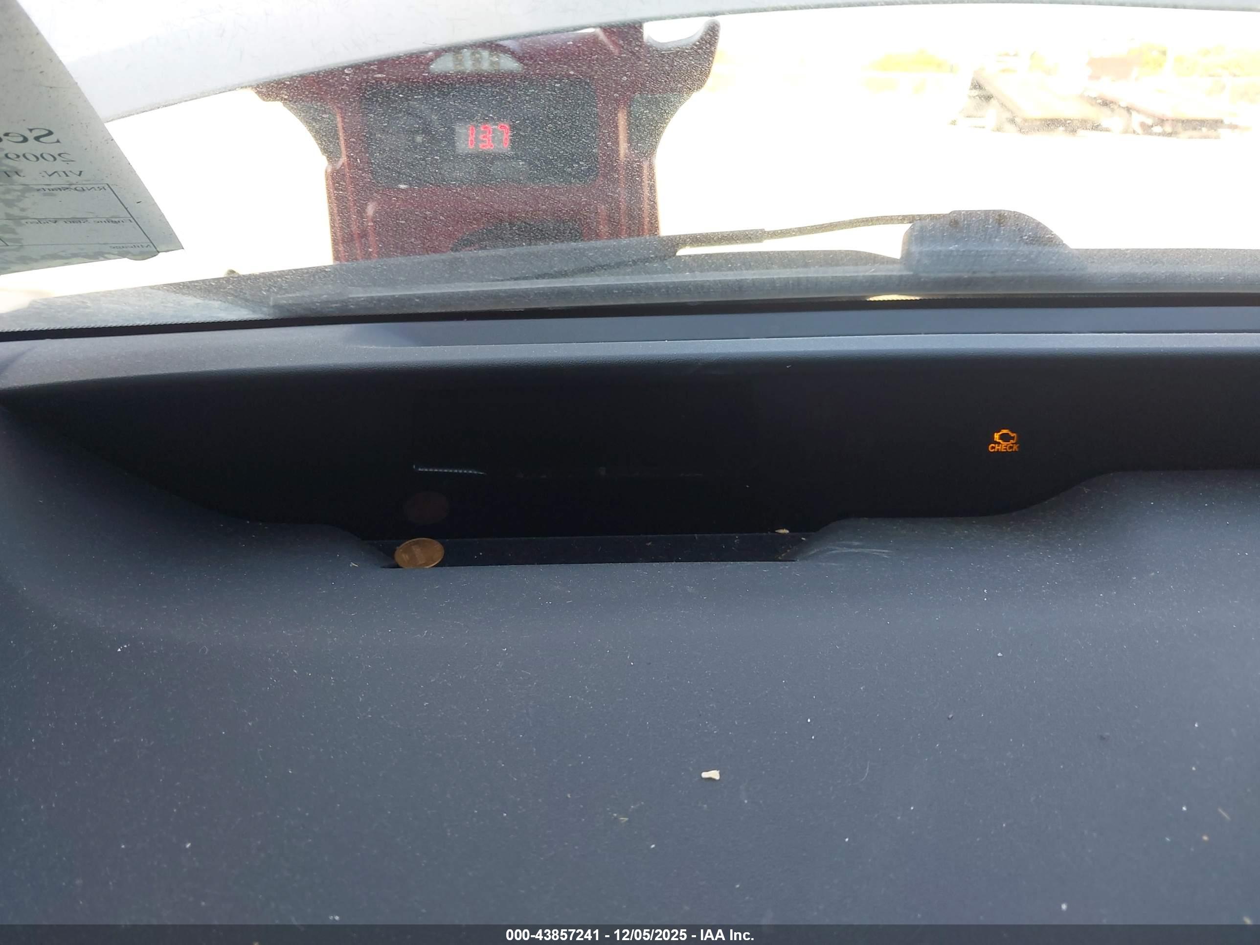 TOYOTA PRIUS image 7