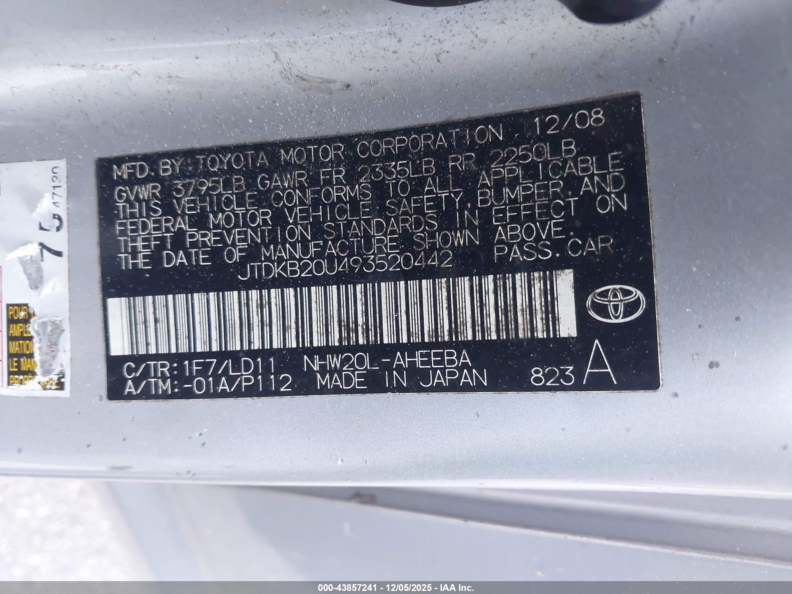 TOYOTA PRIUS image 9