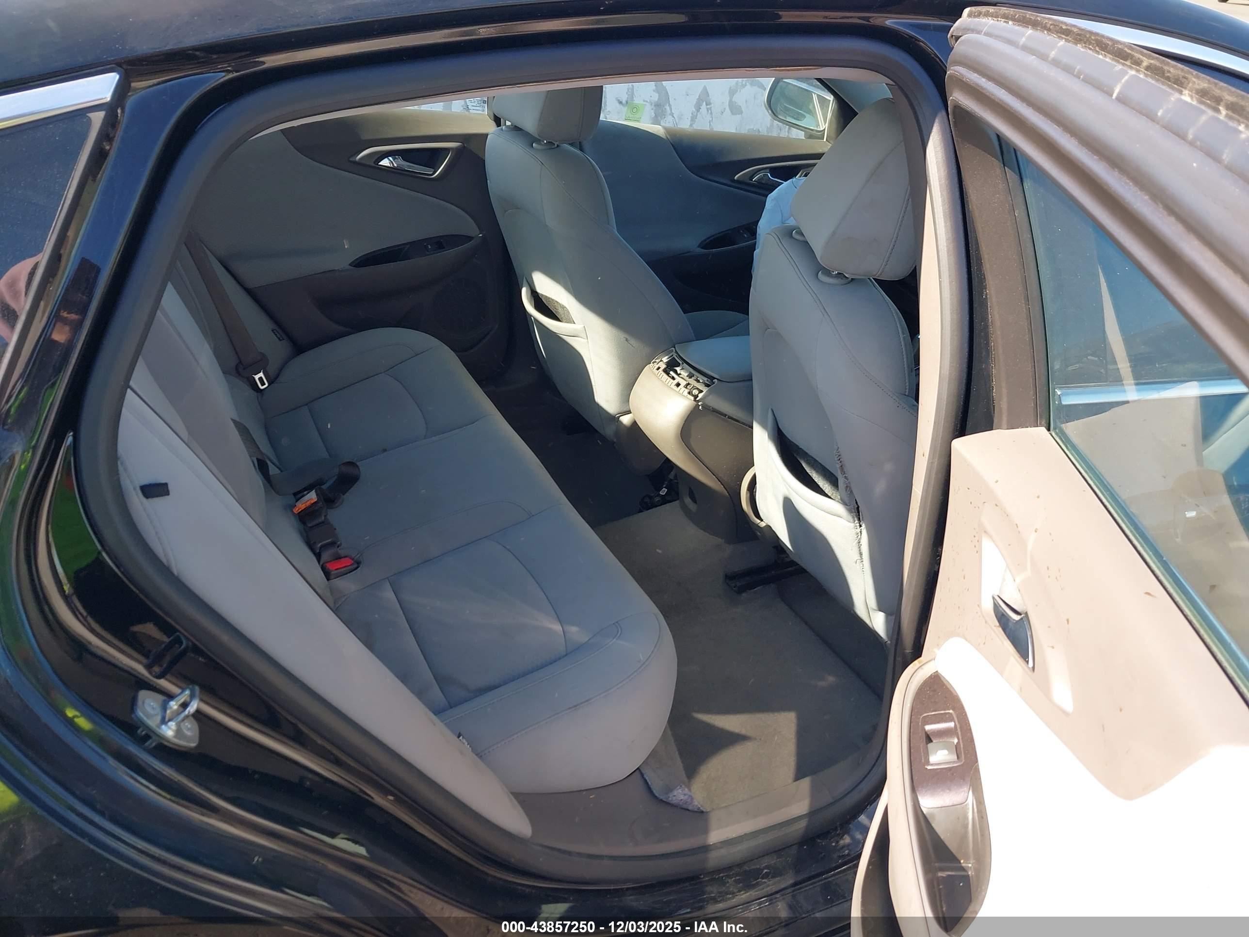CHEVROLET MALIBU image 8