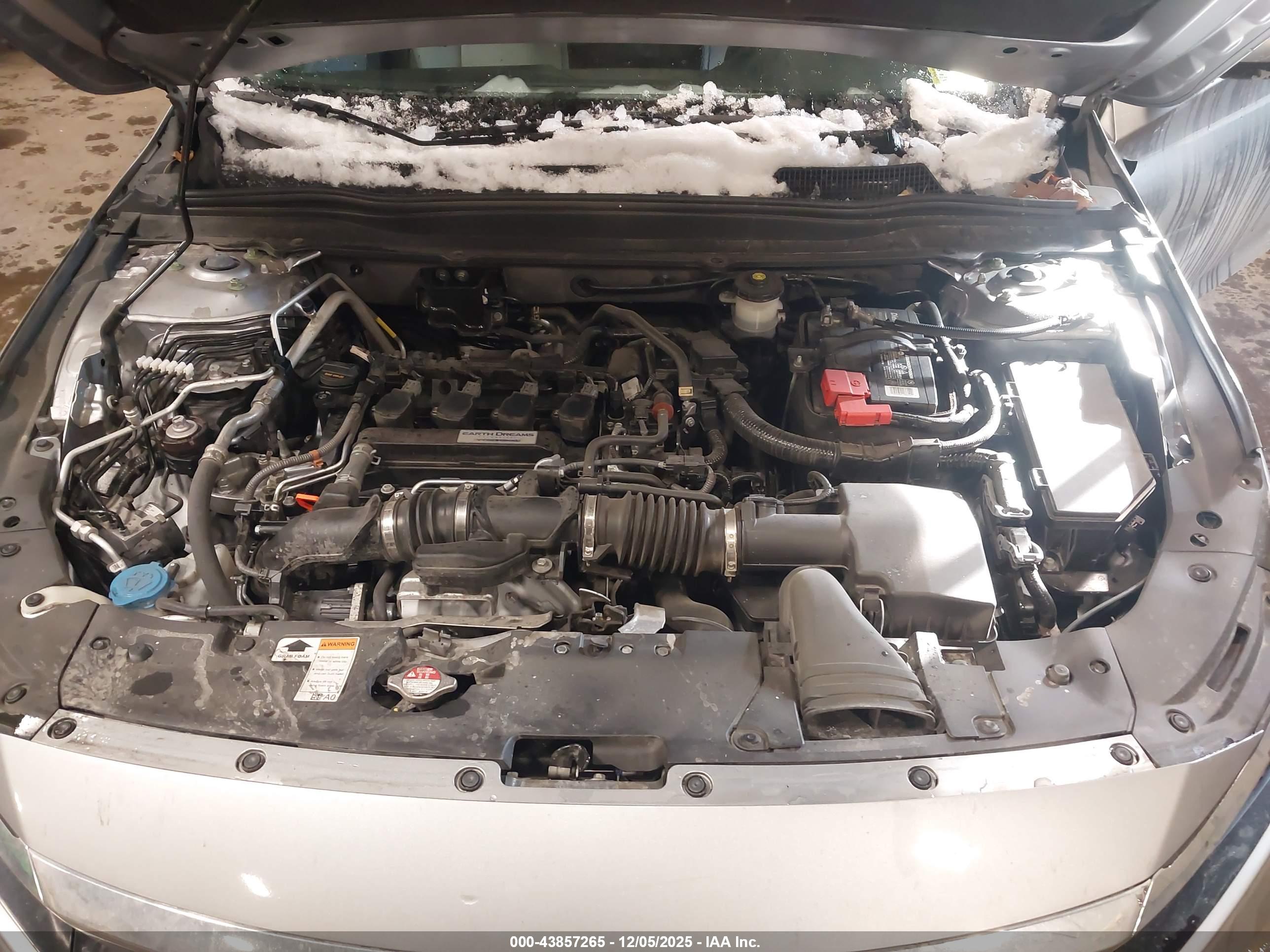 HONDA ACCORD image 10