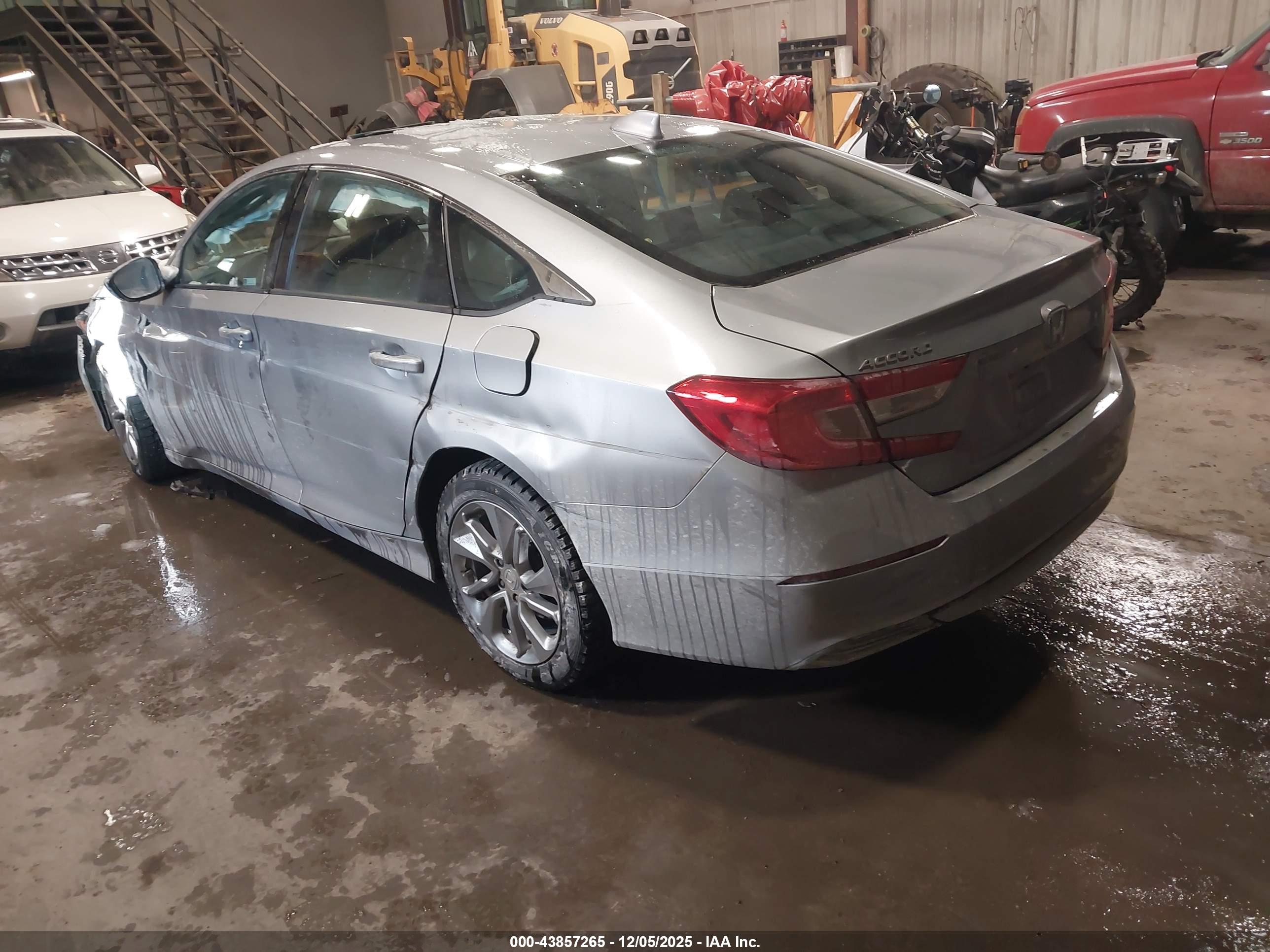HONDA ACCORD image 3