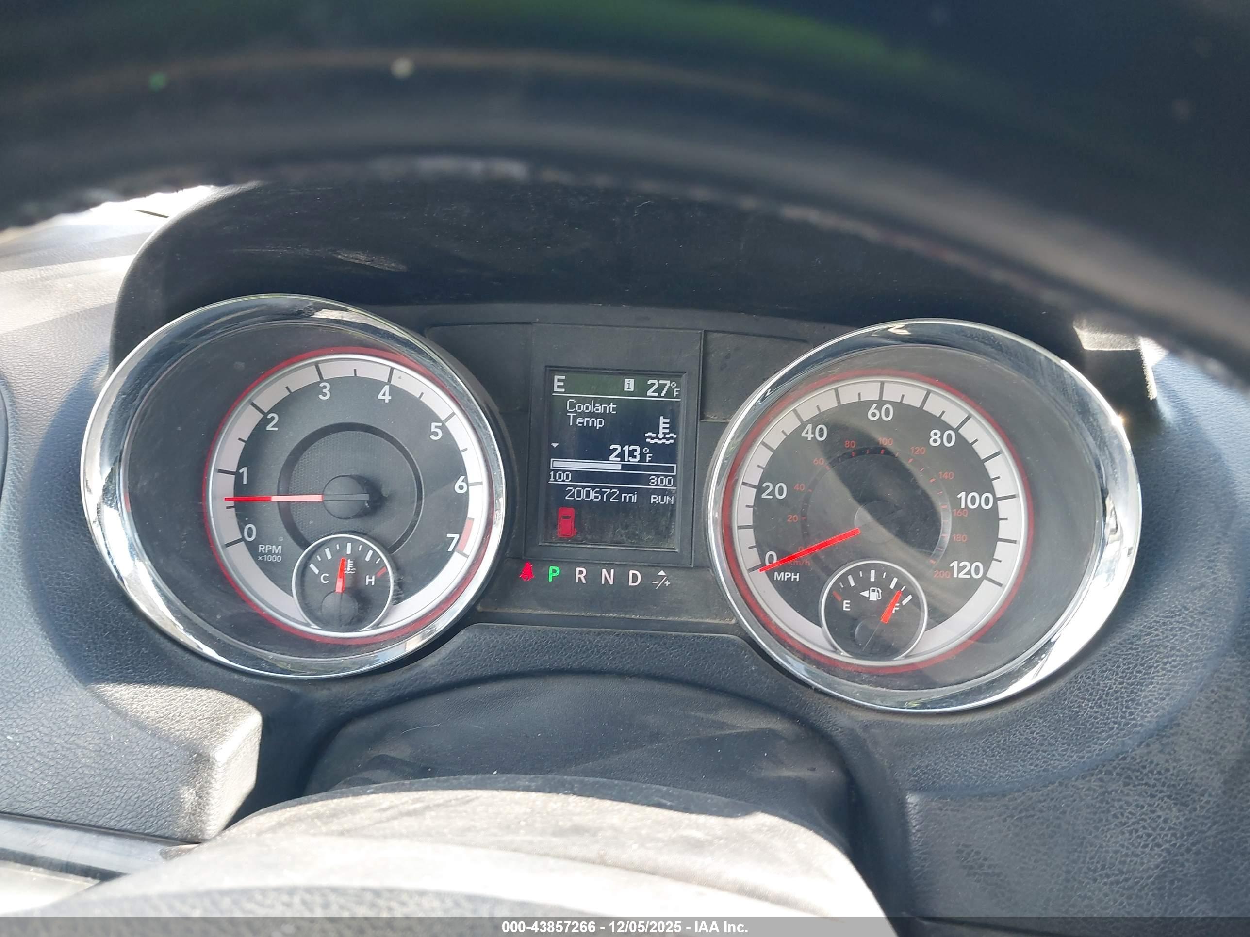 DODGE GRAND image 7