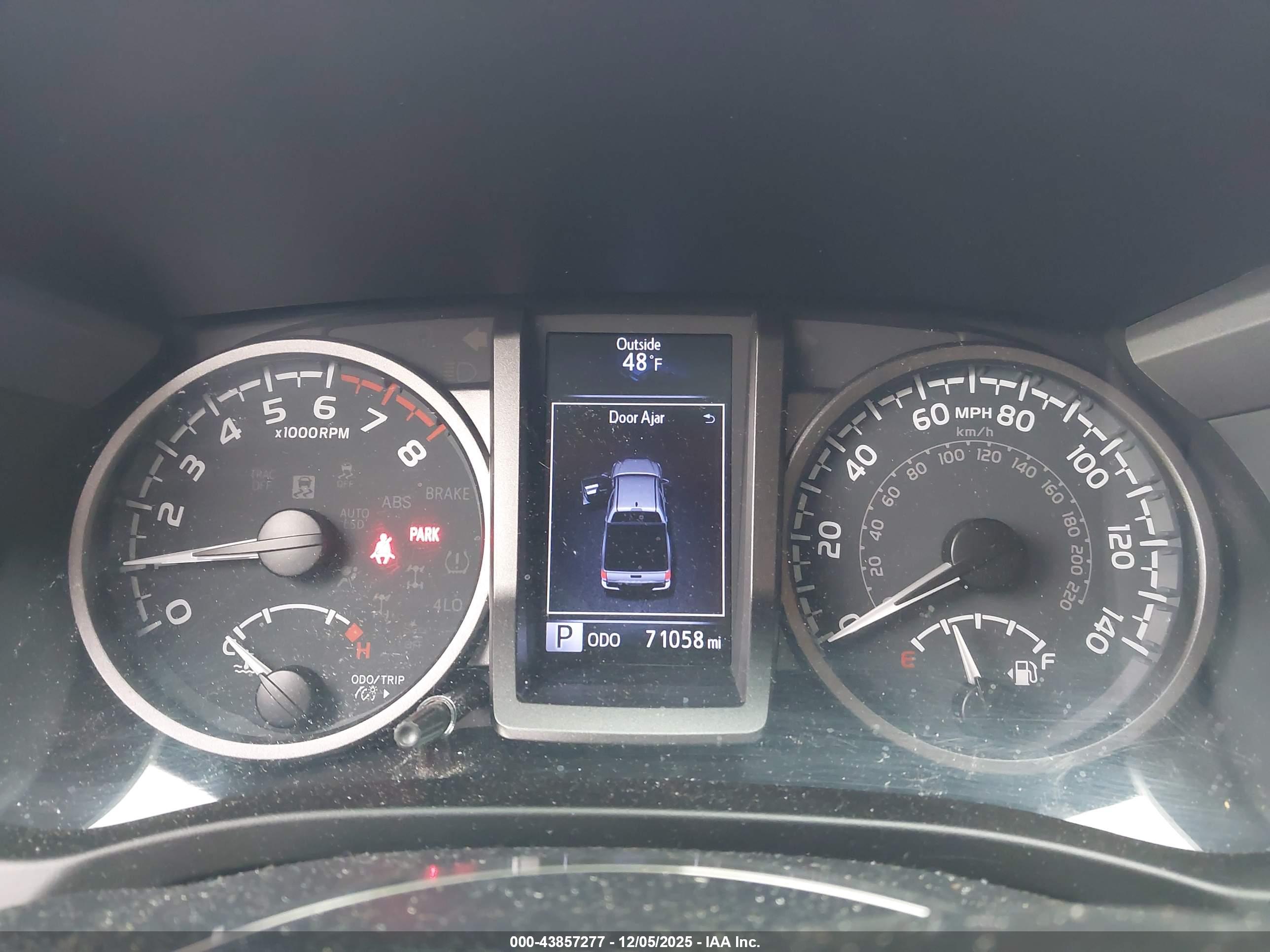 TOYOTA TACOMA image 7