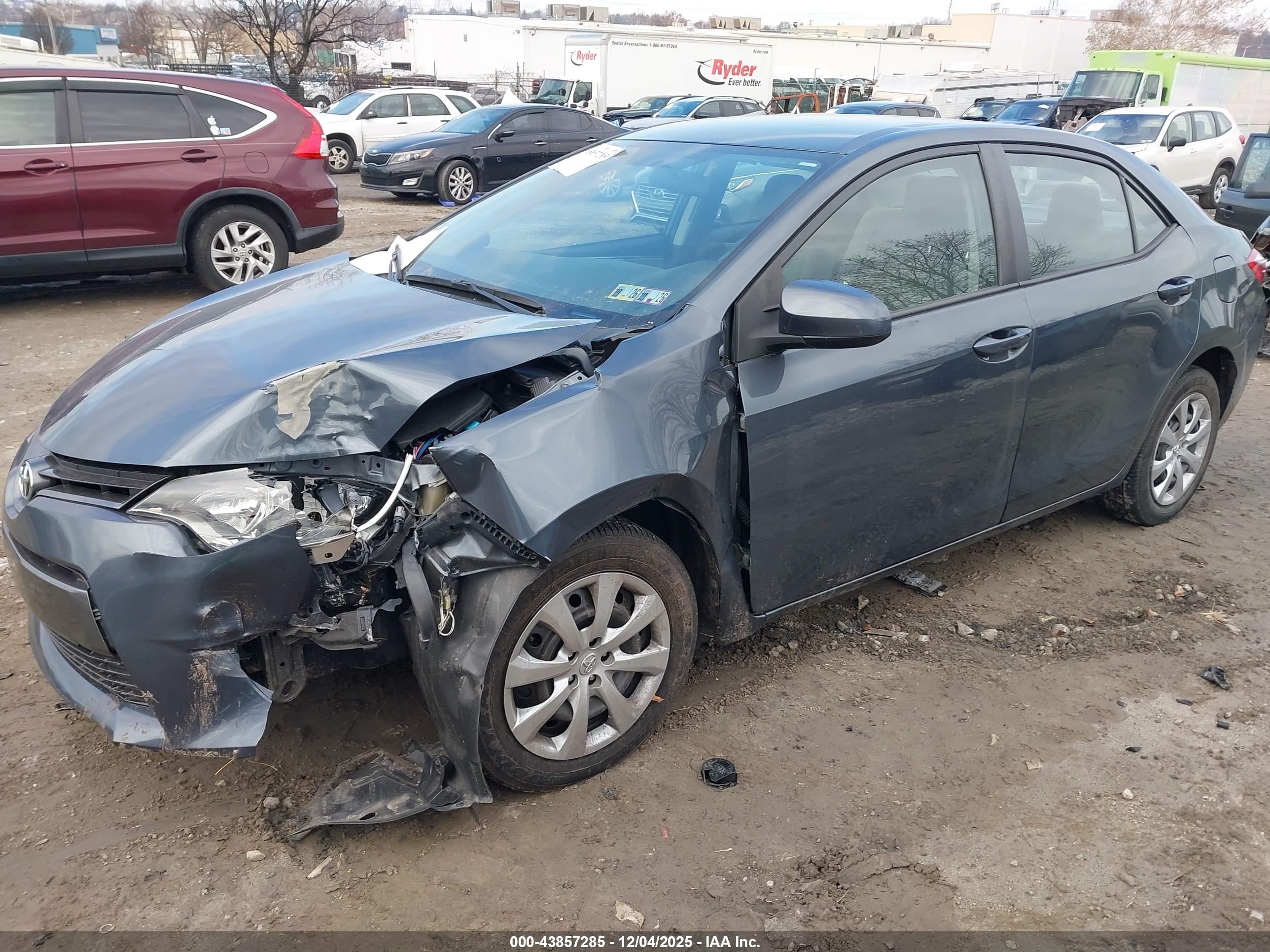 TOYOTA COROLLA image 2