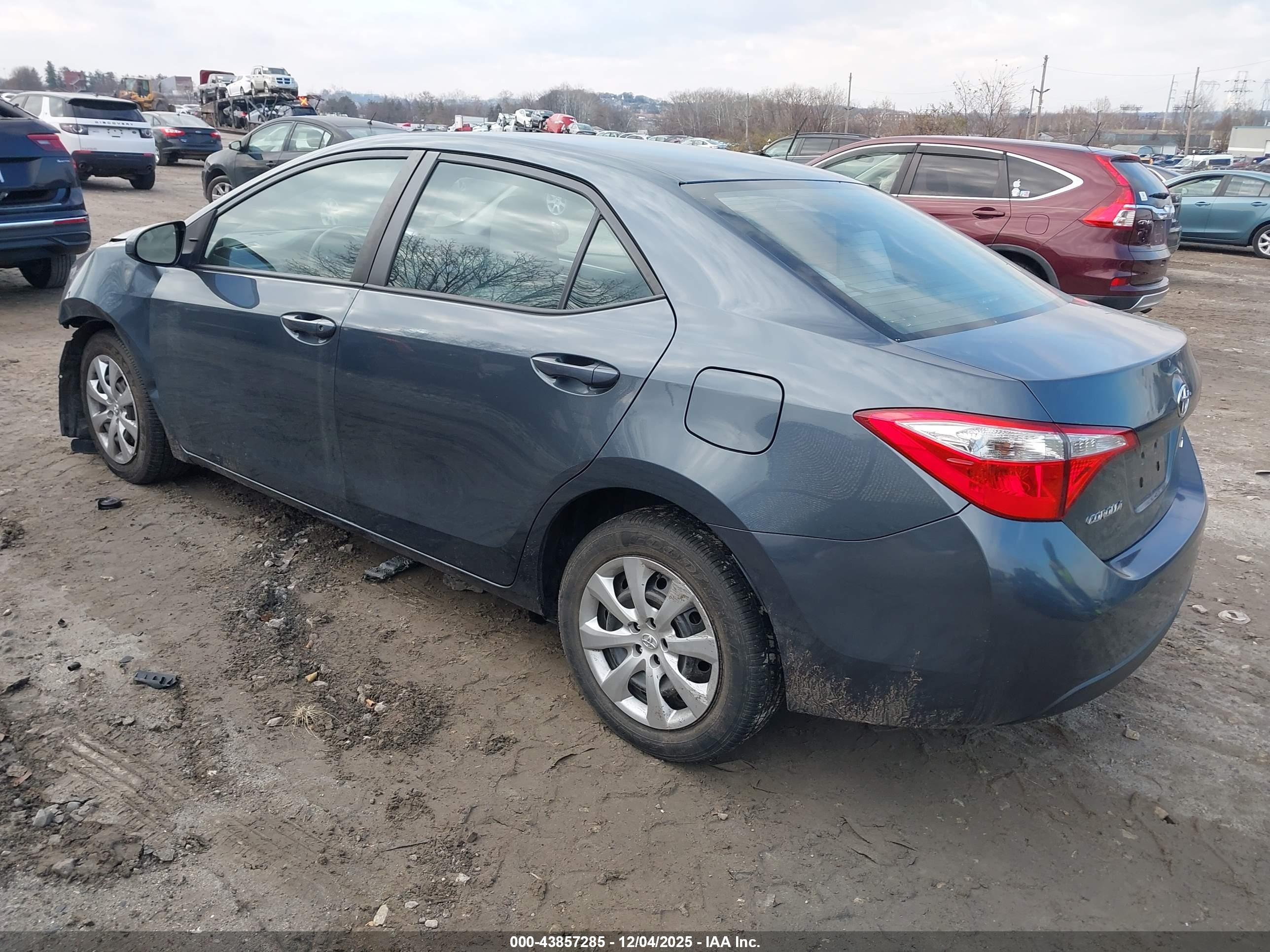 TOYOTA COROLLA image 3