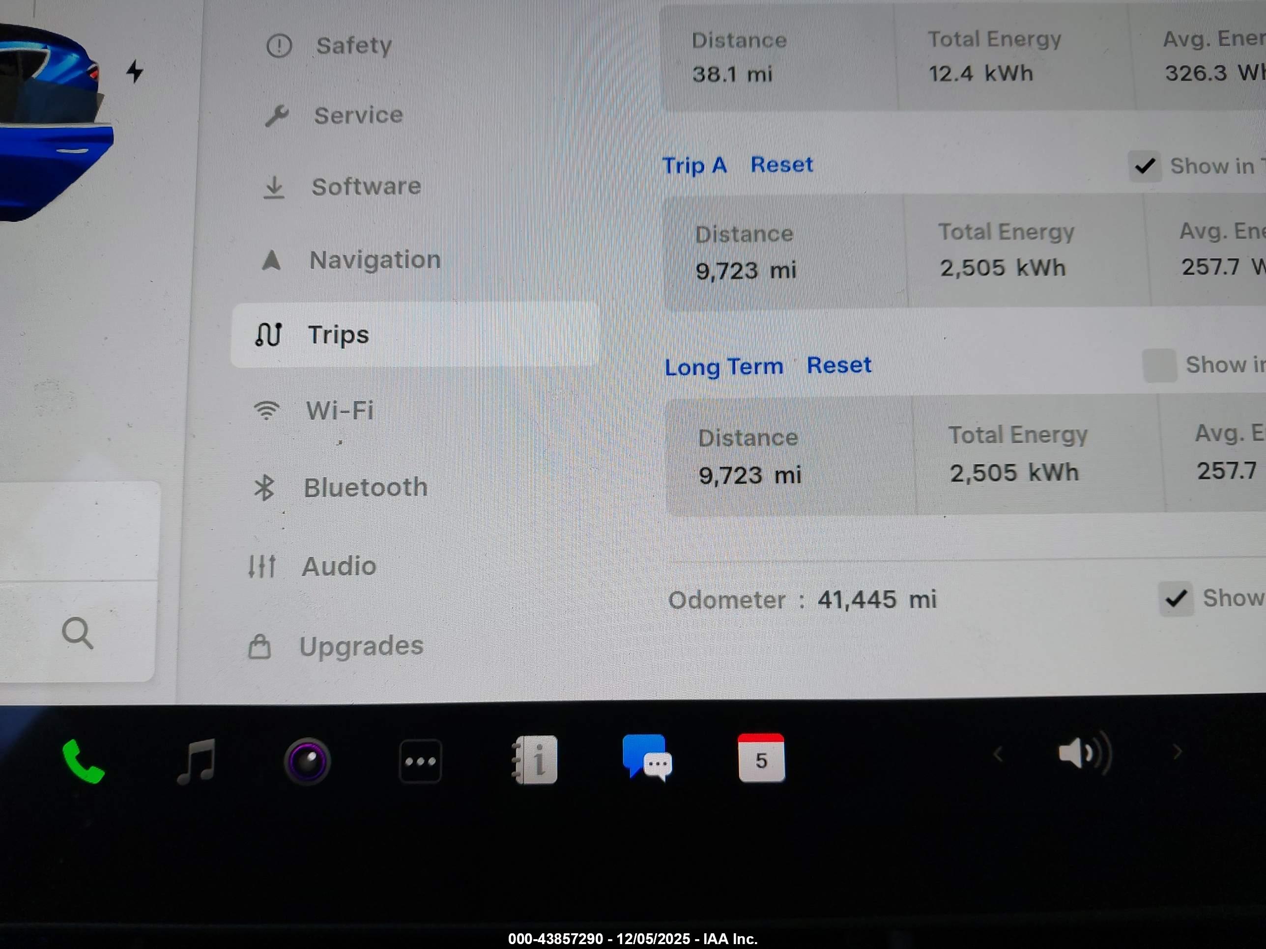 TESLA MODEL image 7