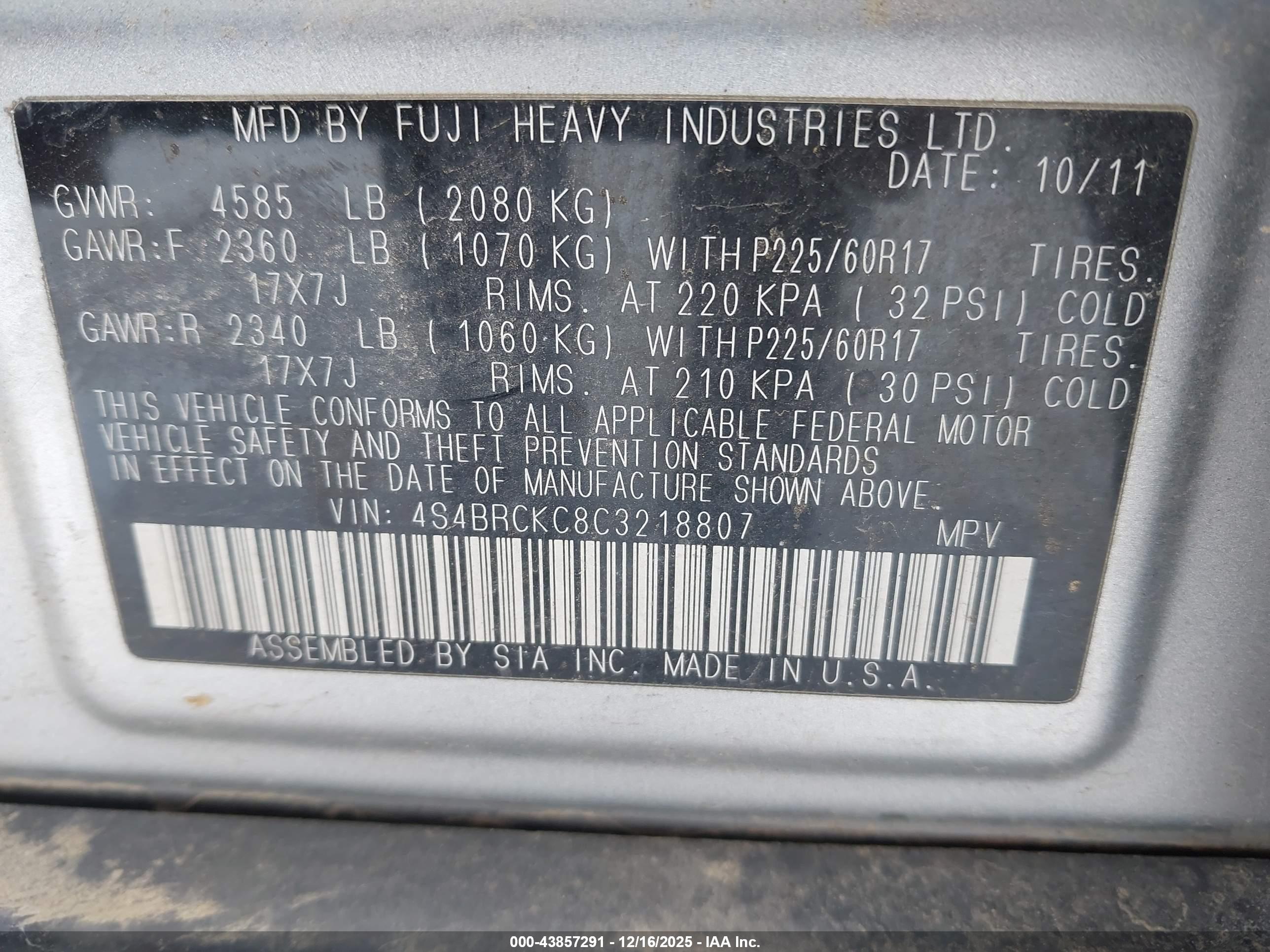 SUBARU OUTBACK image 9