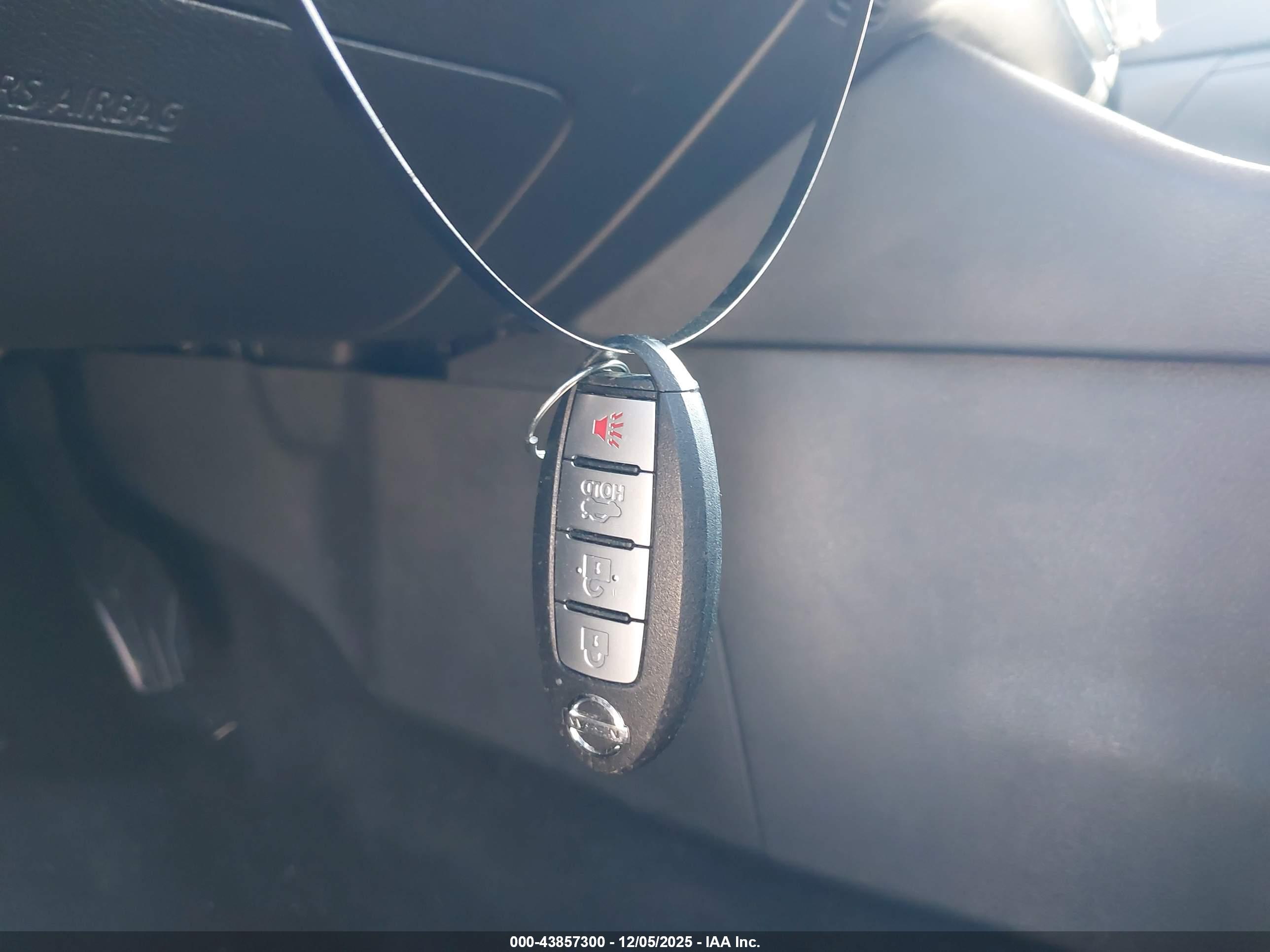NISSAN SENTRA image 11