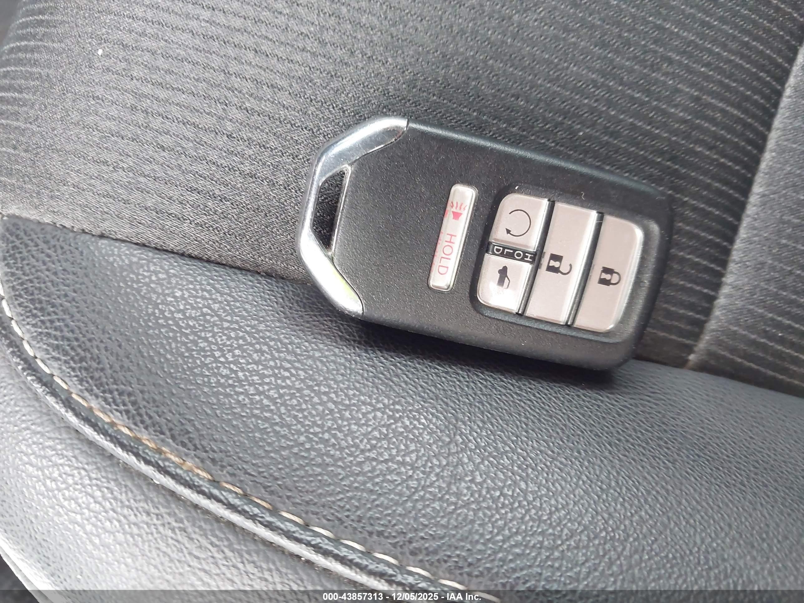 HONDA ACCORD image 11