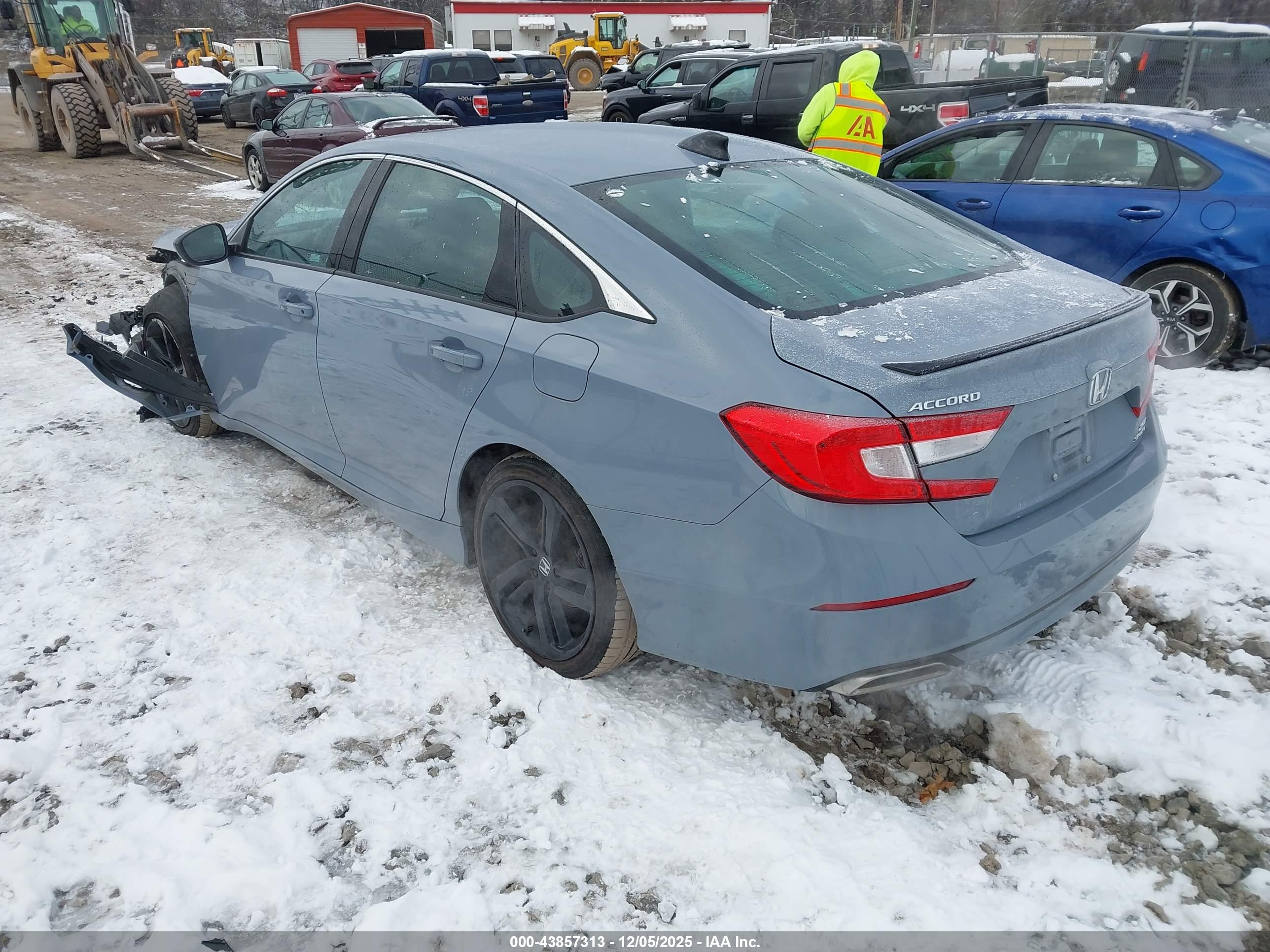 HONDA ACCORD image 3