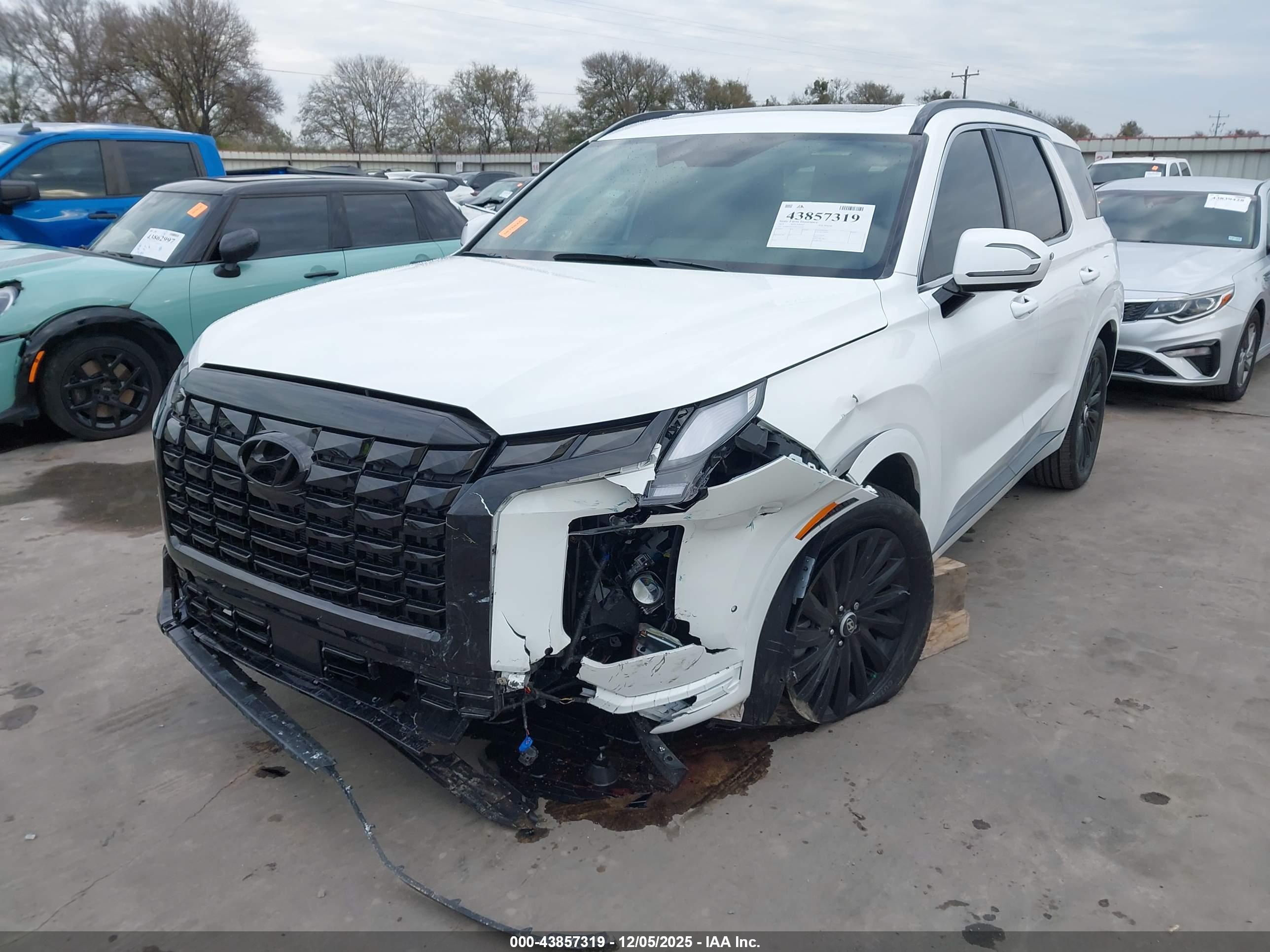 HYUNDAI PALISADE image 2