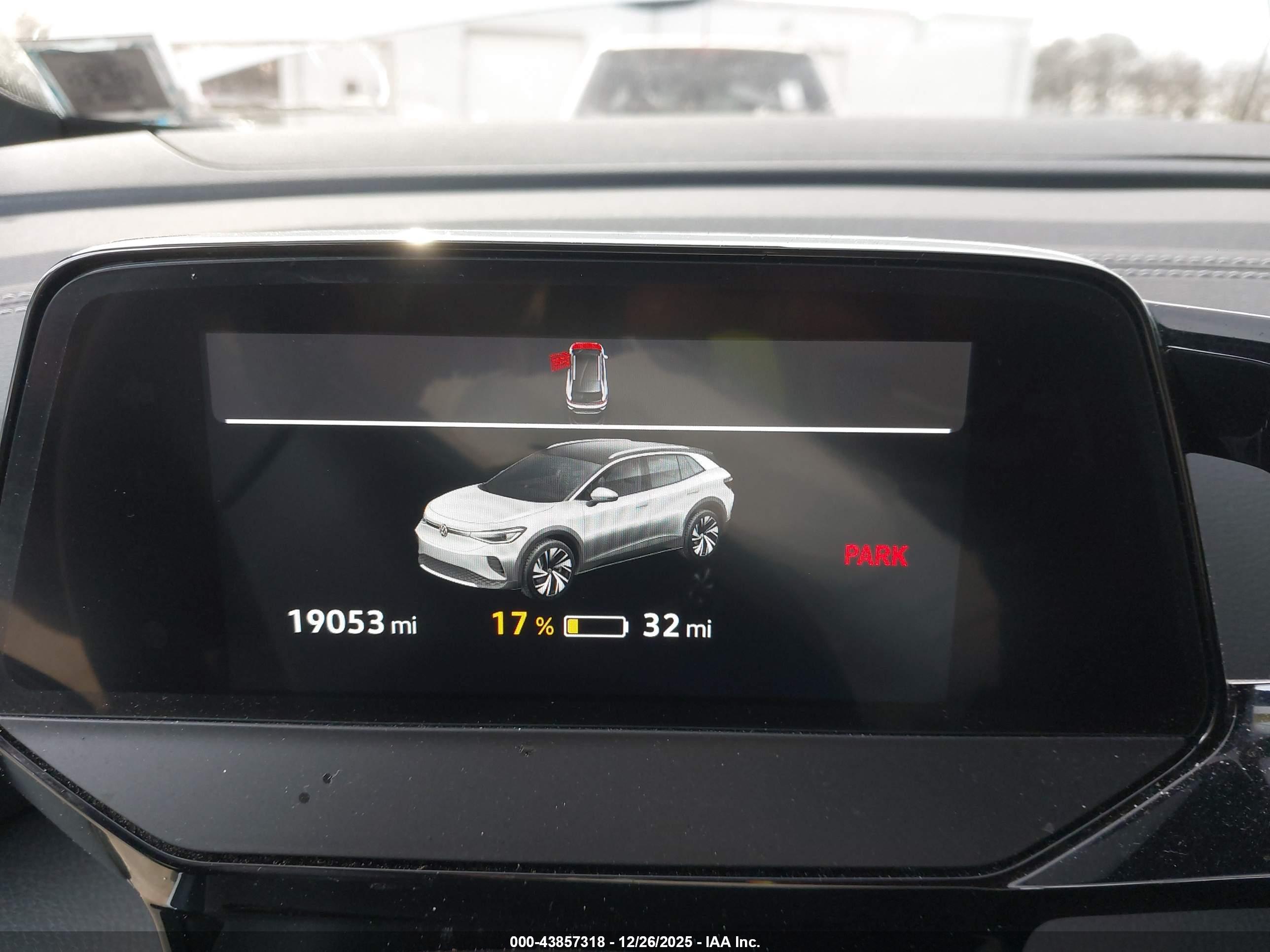 VOLKSWAGEN ID.4 image 7