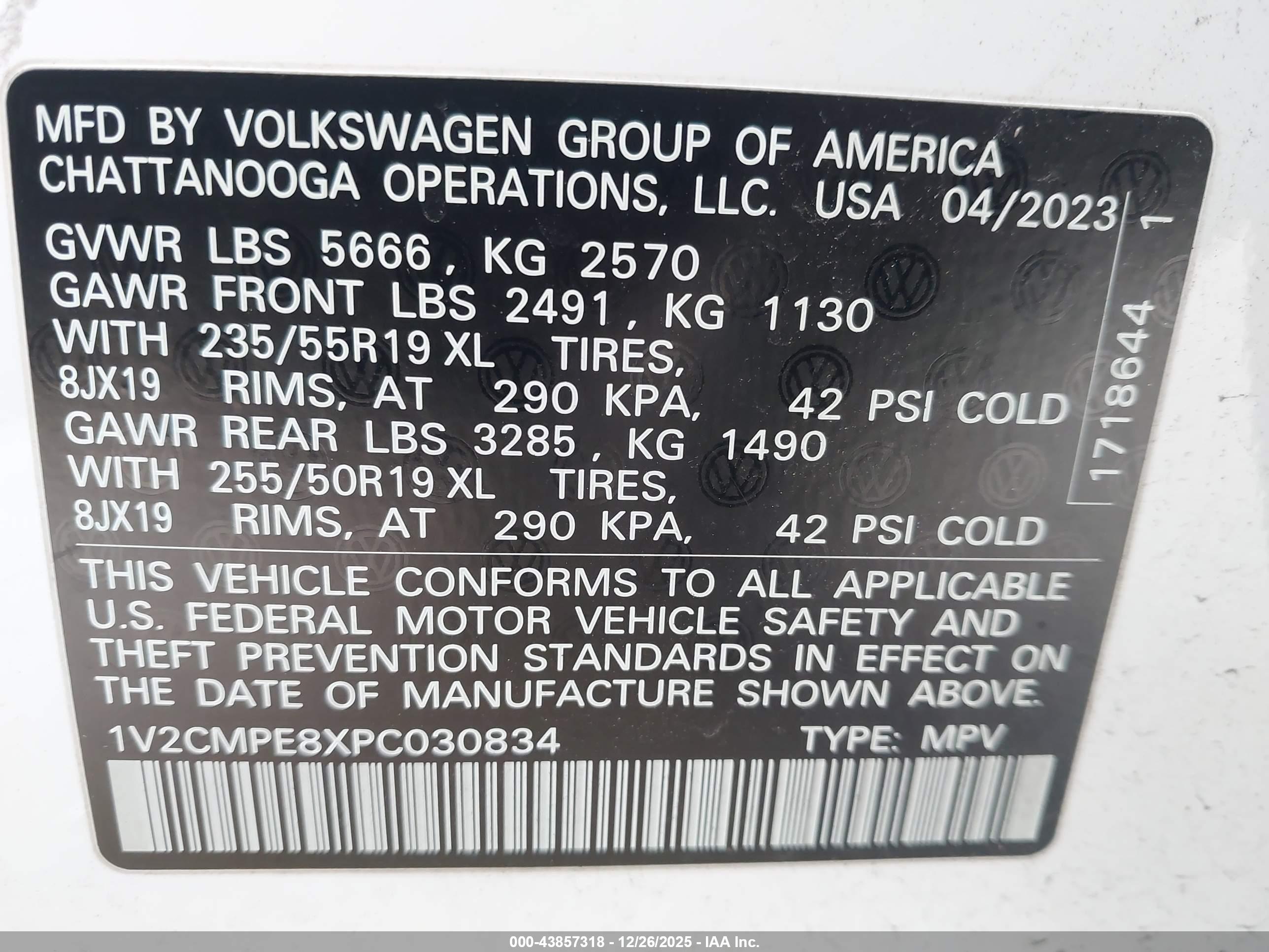 VOLKSWAGEN ID.4 image 9