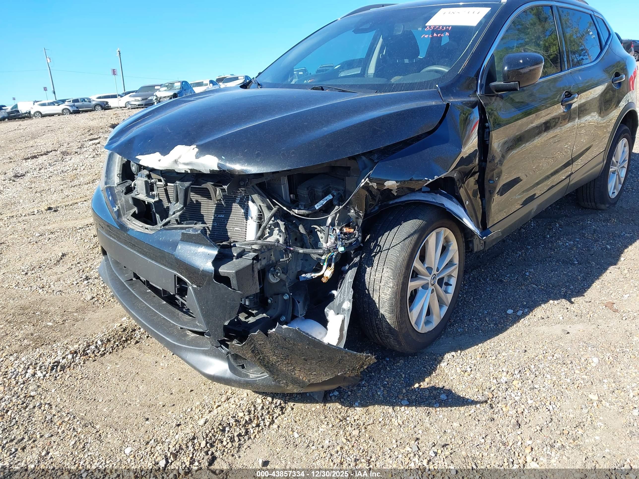 NISSAN ROGUE image 6