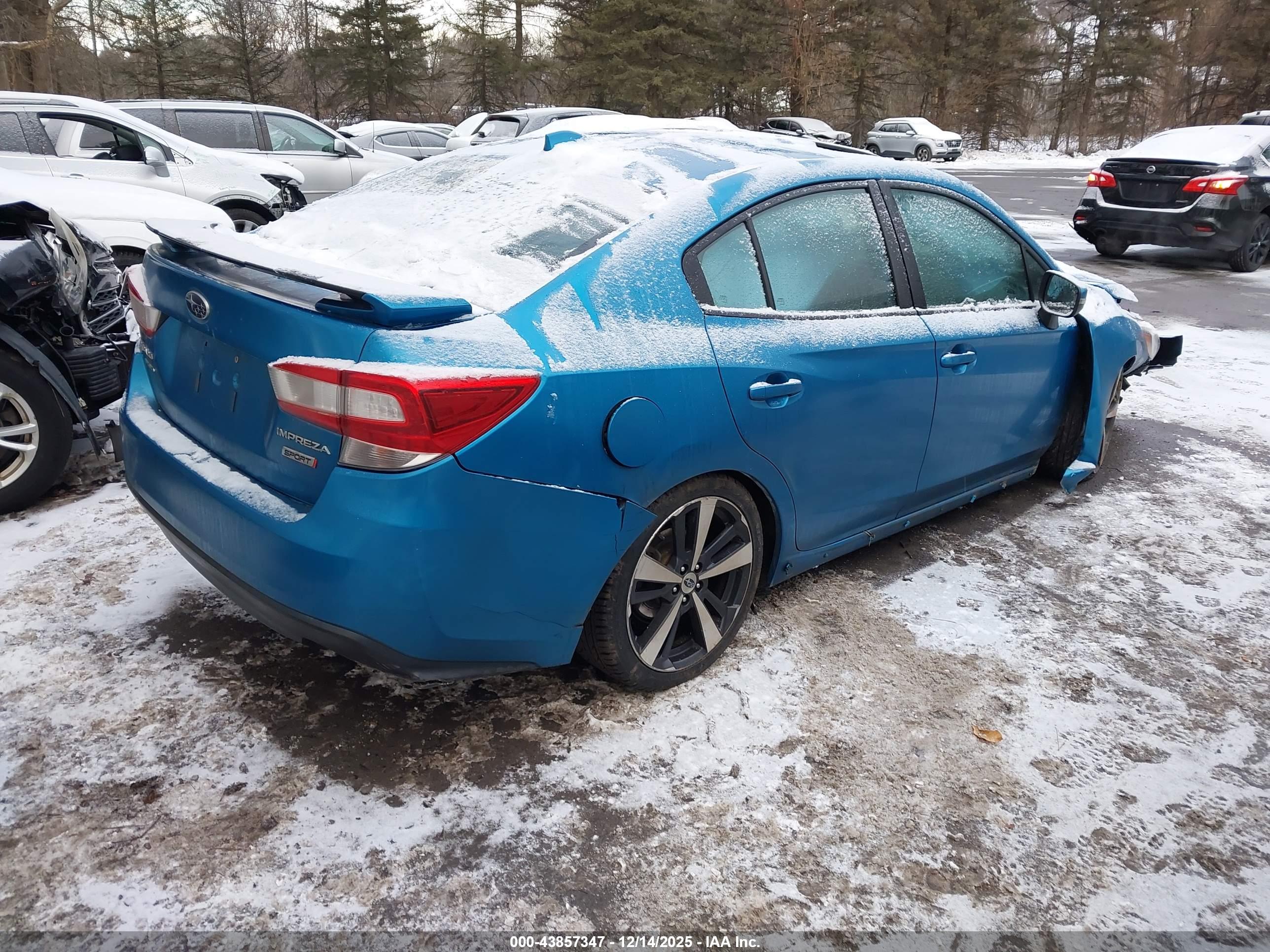 SUBARU IMPREZA image 4
