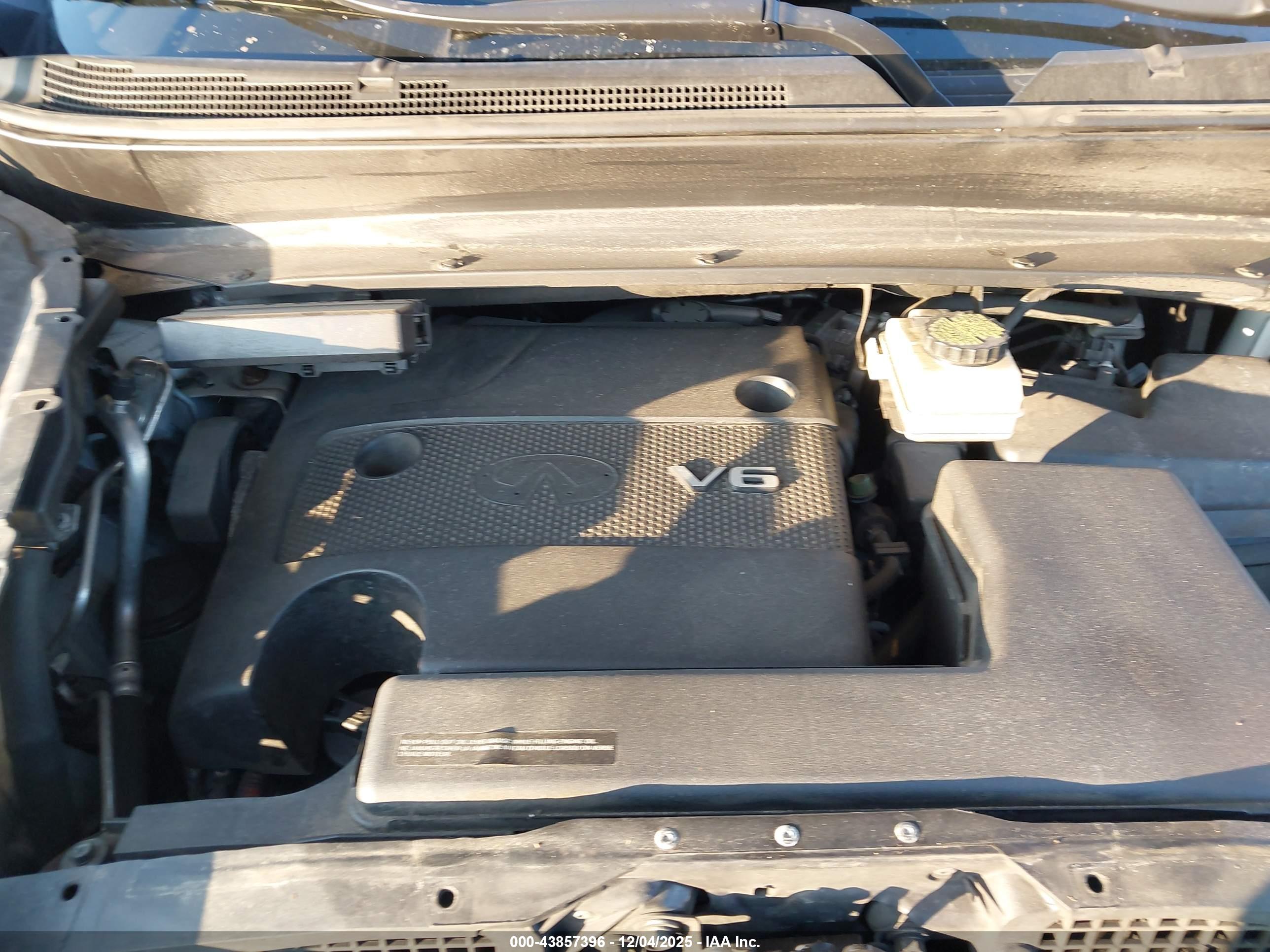 INFINITI QX60 image 10
