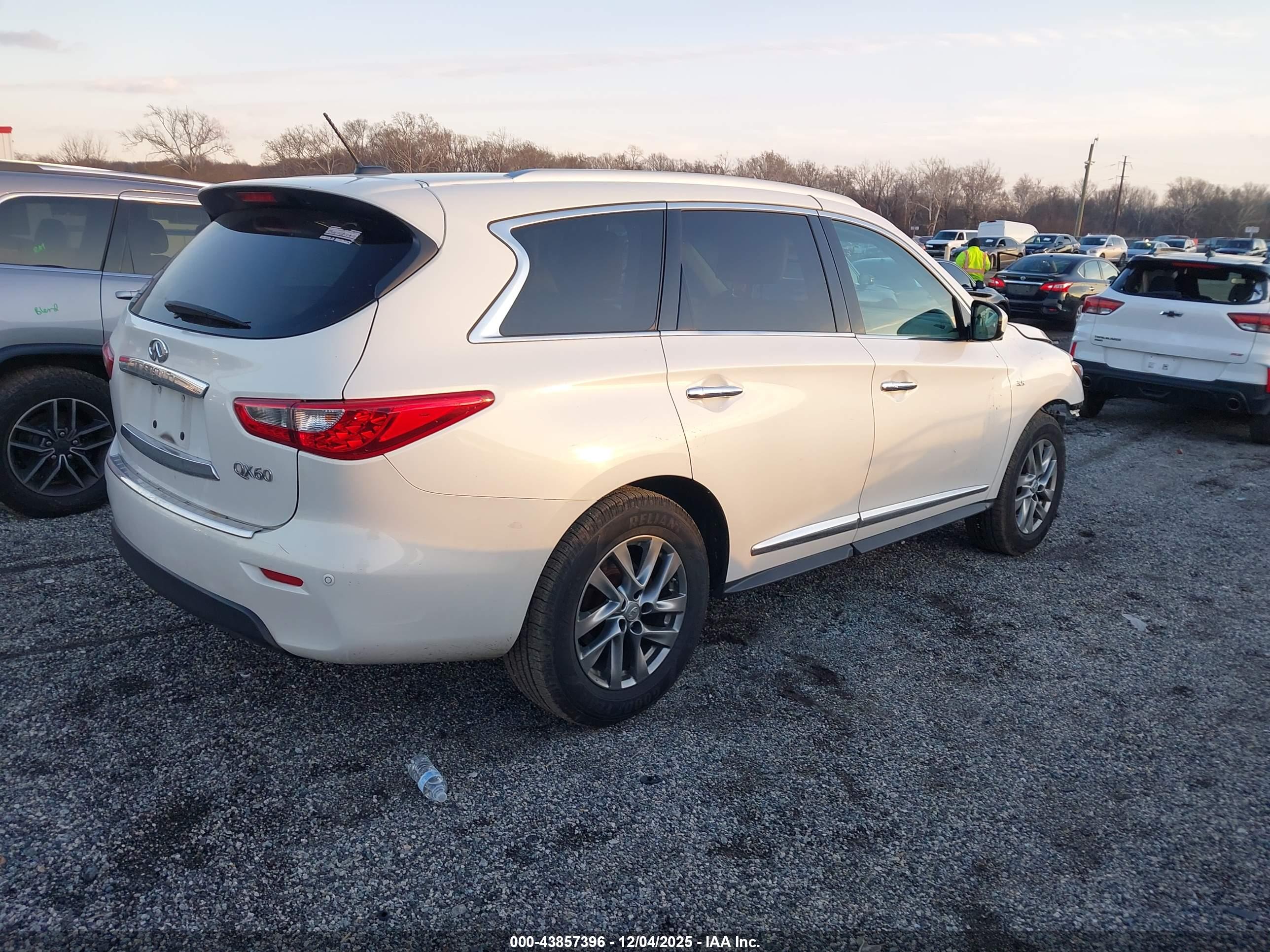 INFINITI QX60 image 4