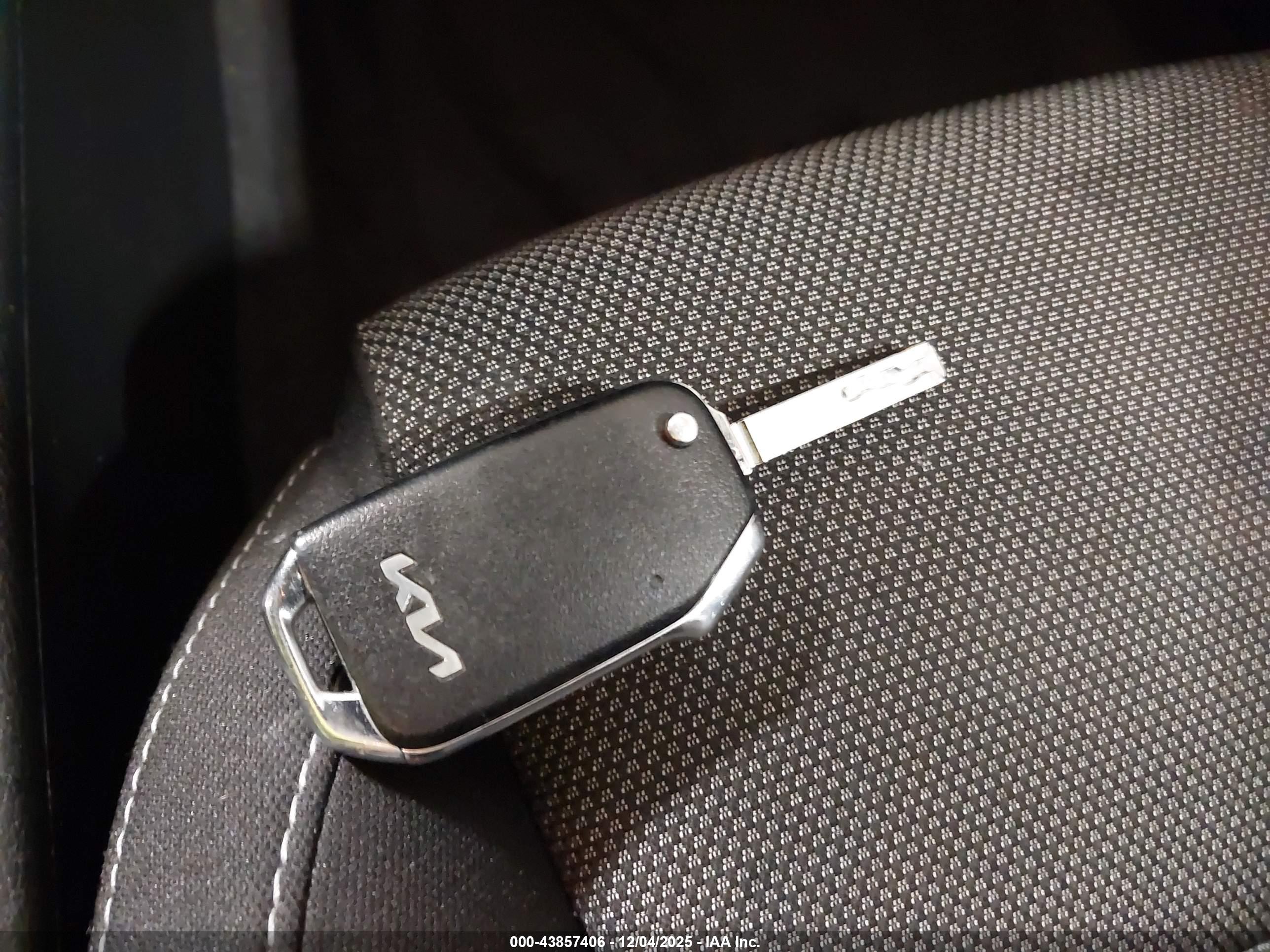 KIA FORTE image 11