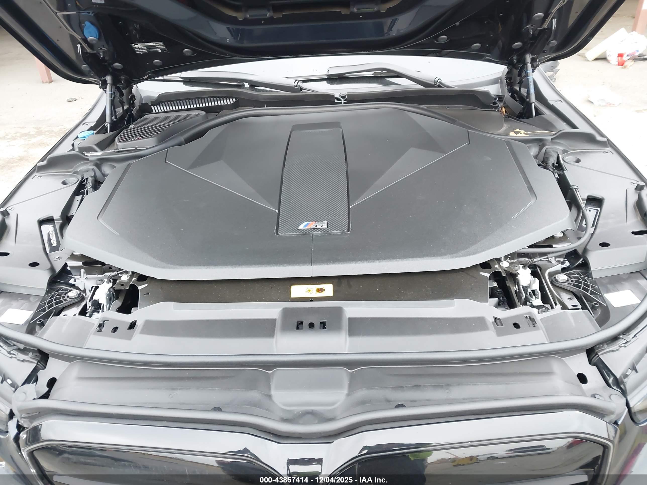BMW I5 image 10
