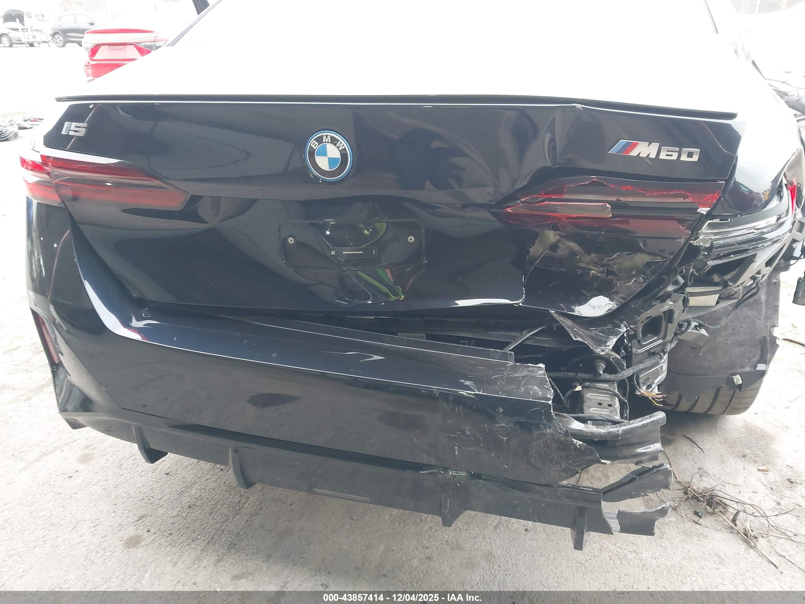 BMW I5 image 6