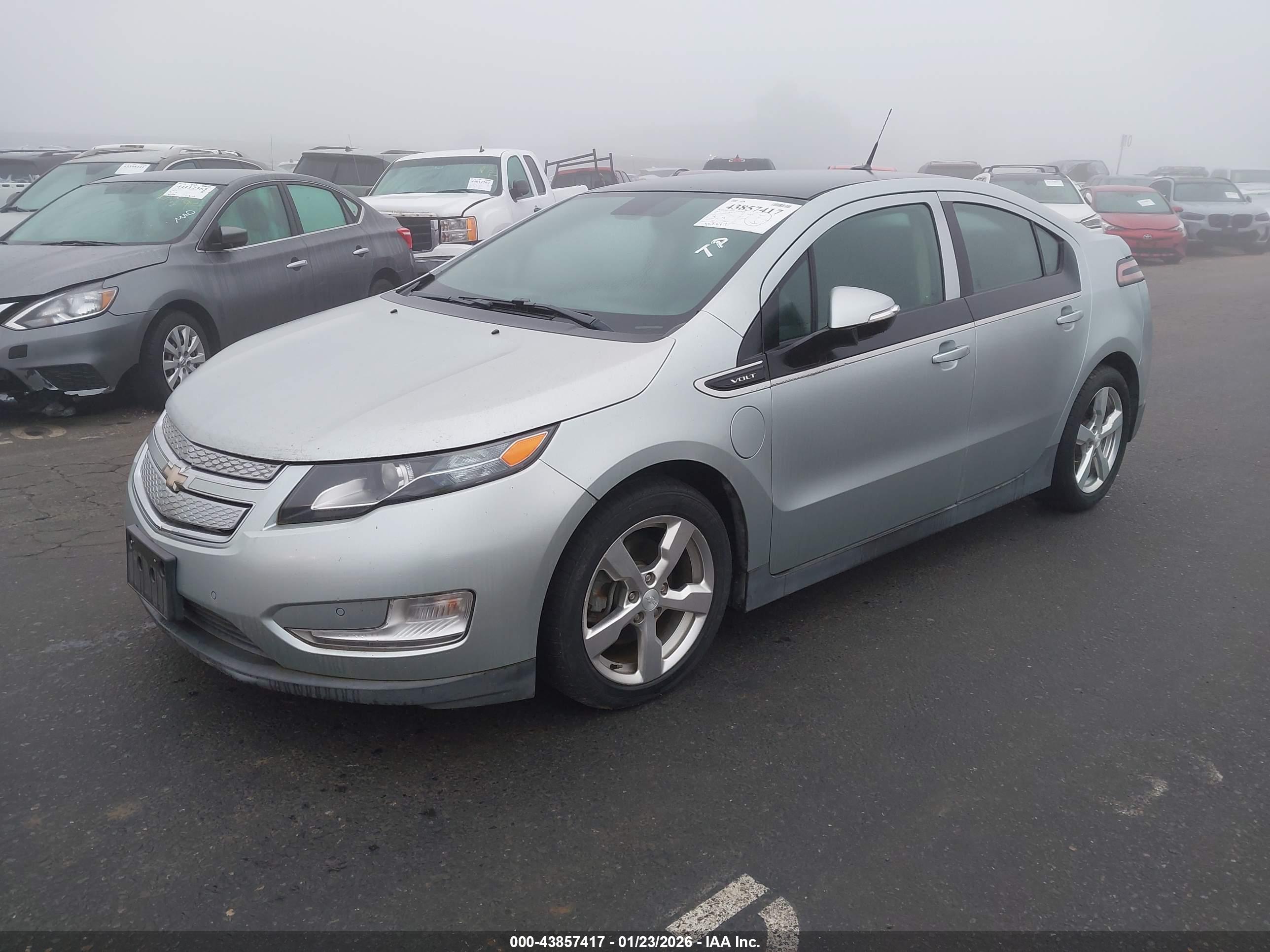 CHEVROLET VOLT image 2