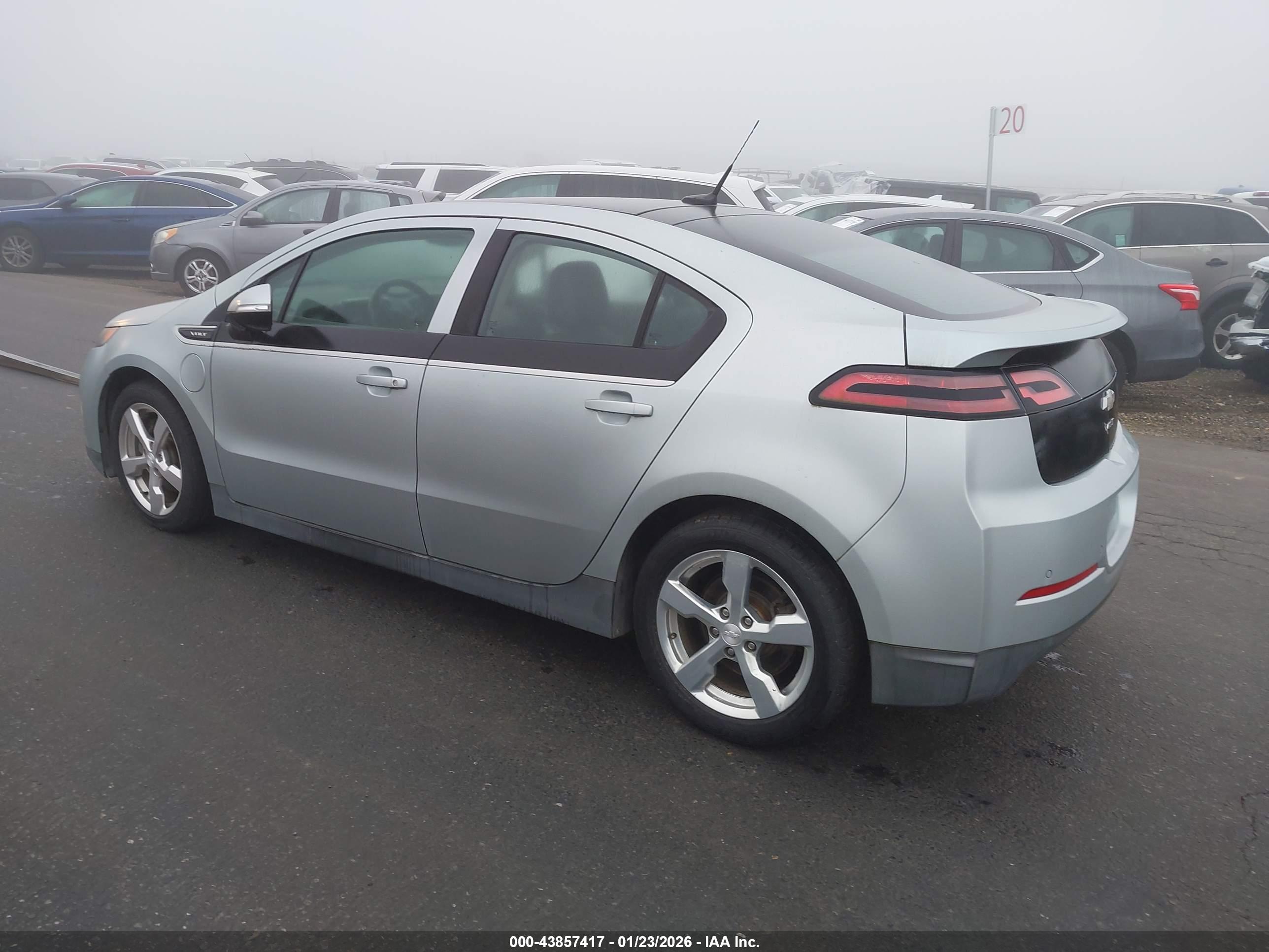 CHEVROLET VOLT image 3