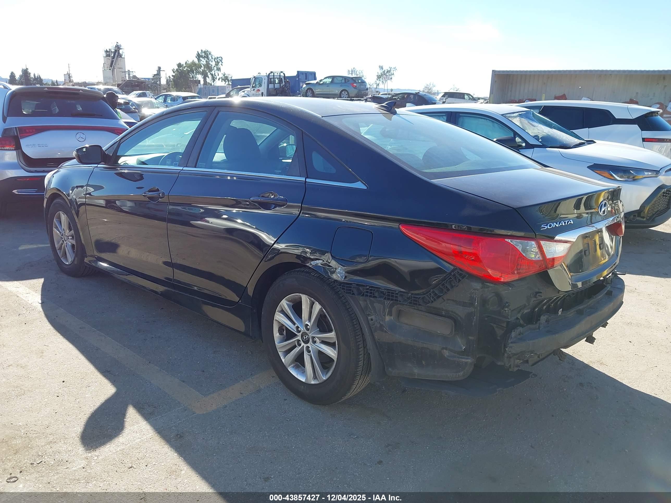 HYUNDAI SONATA image 3