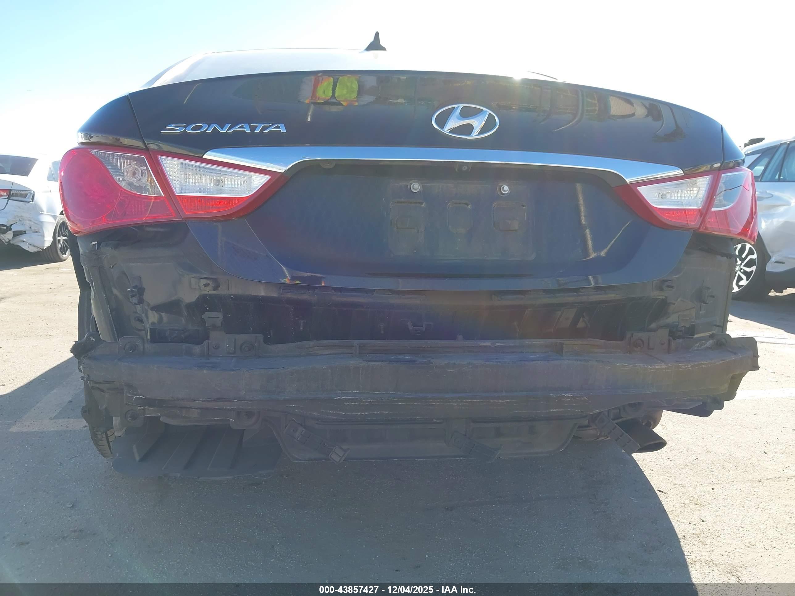 HYUNDAI SONATA image 6