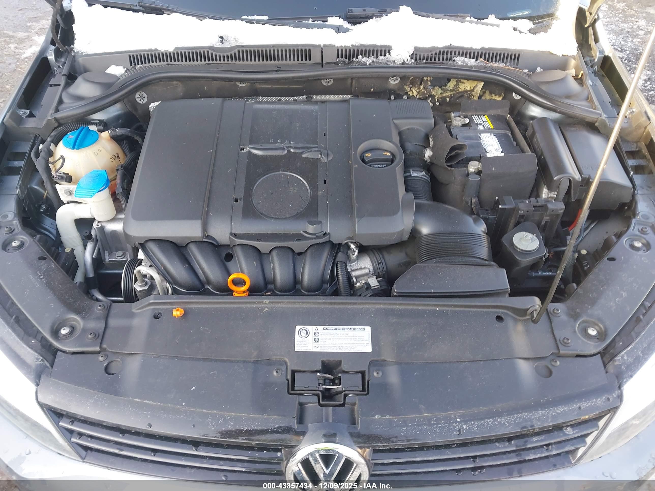VOLKSWAGEN JETTA image 10