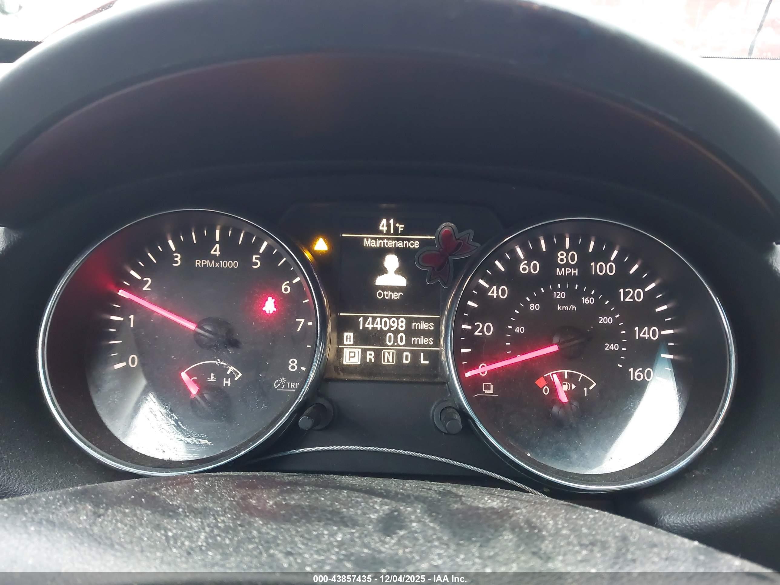 NISSAN ROGUE image 7