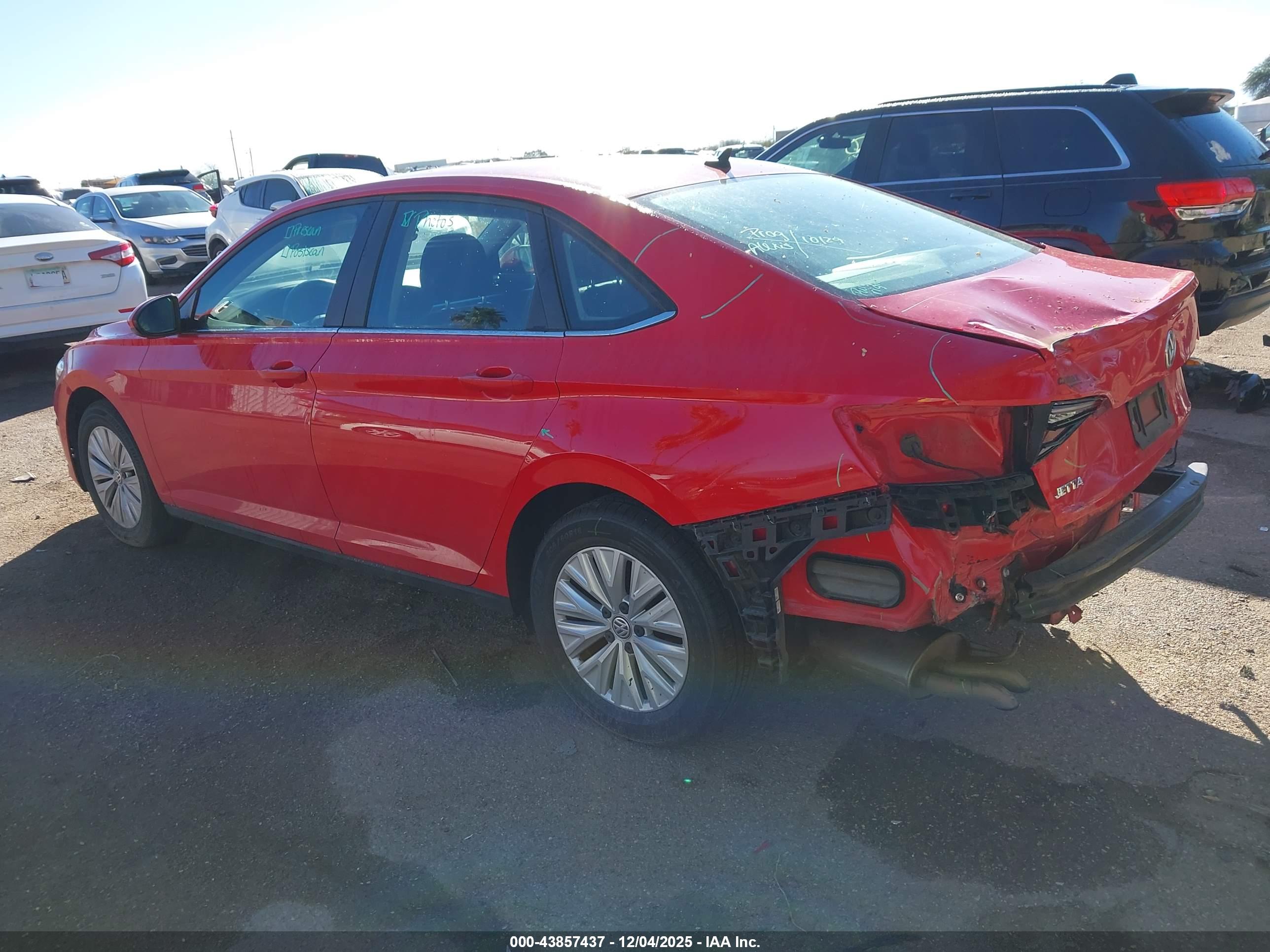 VOLKSWAGEN JETTA image 3