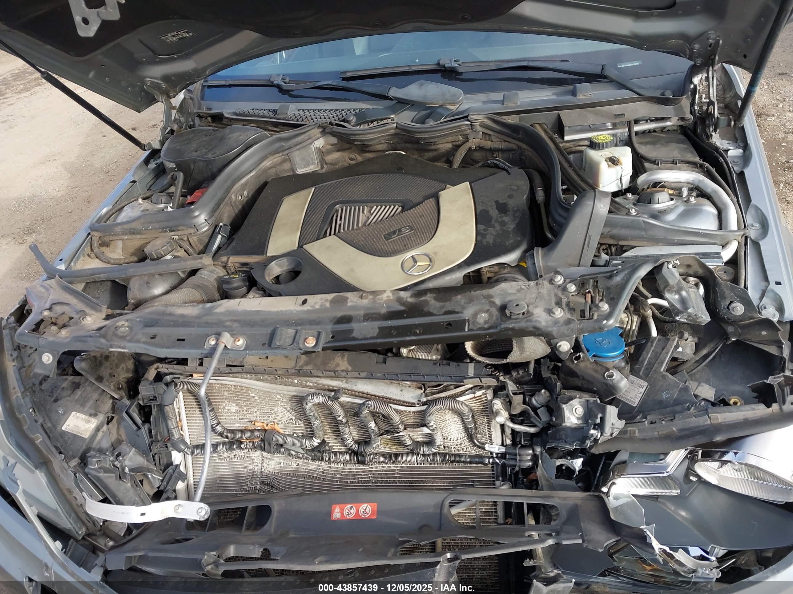 MERCEDES-BENZ C image 10