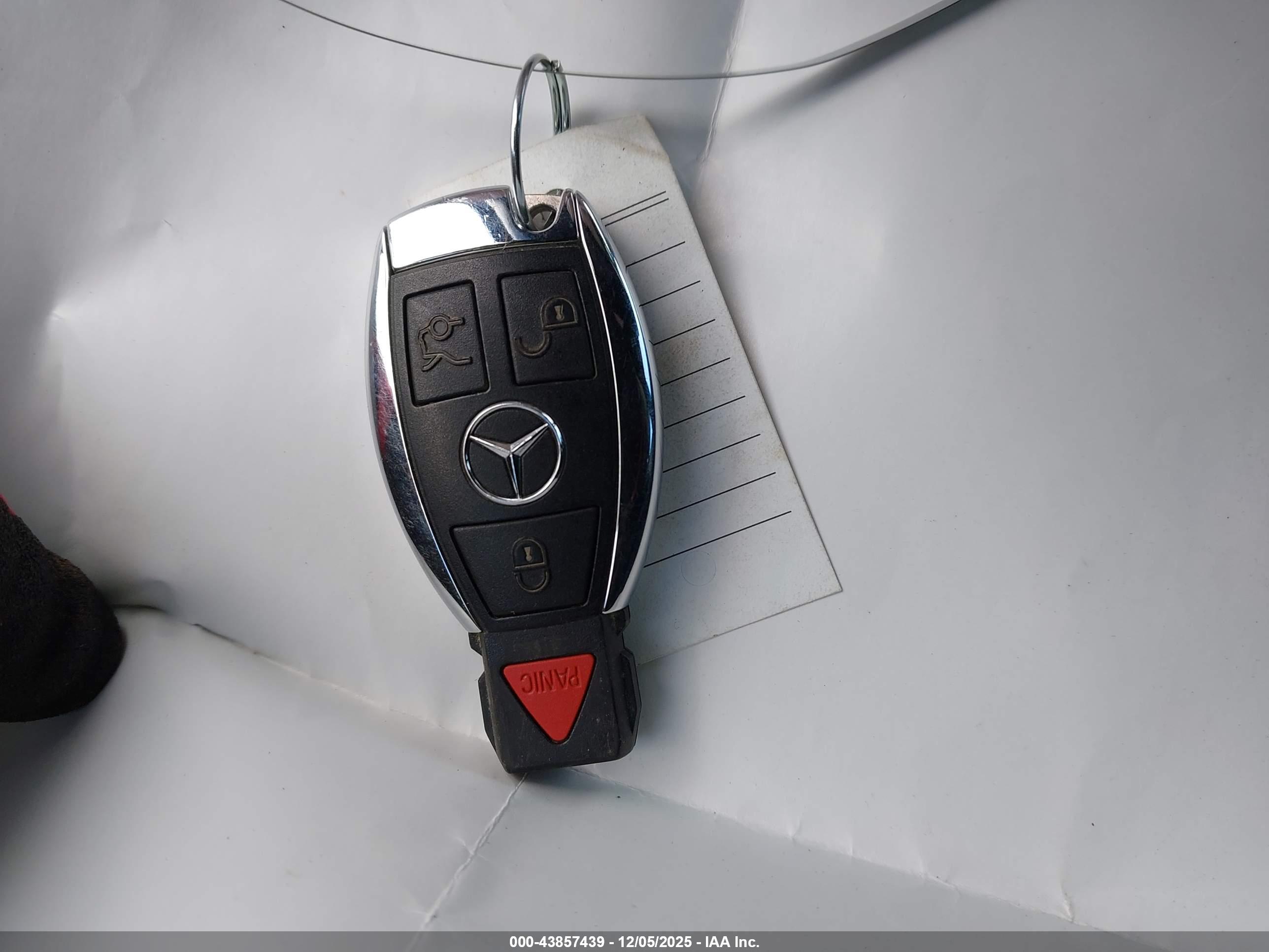 MERCEDES-BENZ C image 11
