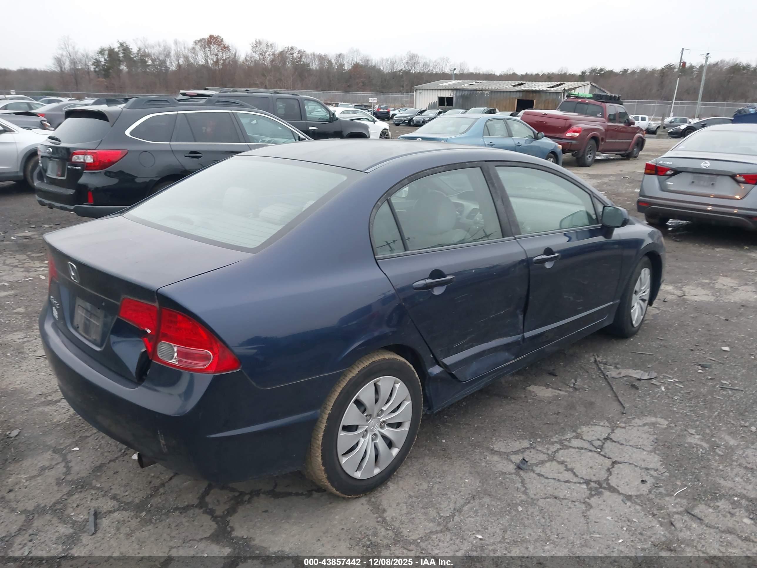 HONDA CIVIC image 4