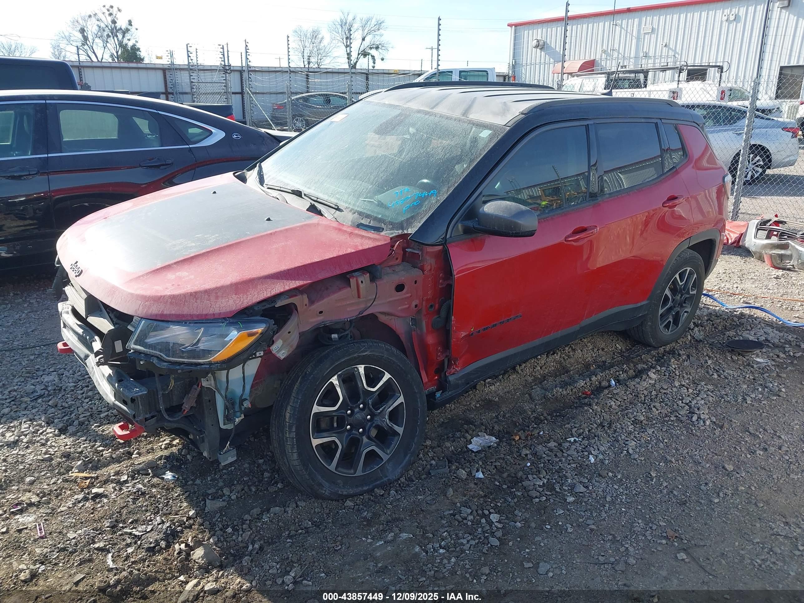 JEEP COMPASS image 2
