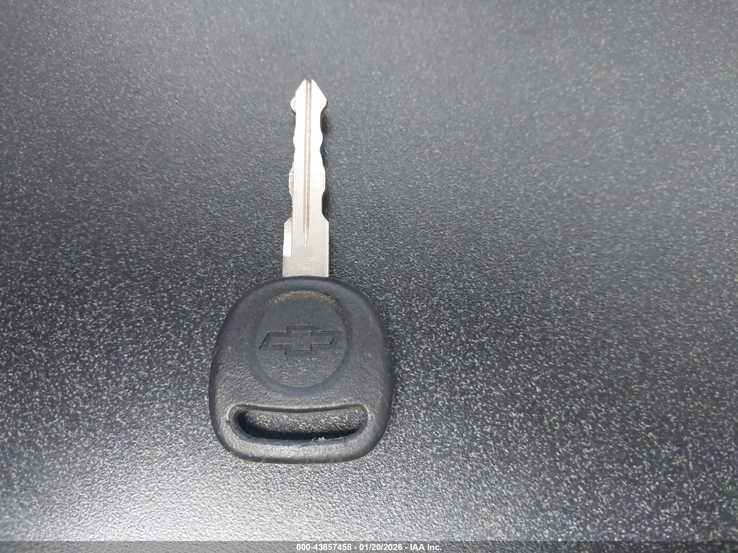 CHEVROLET EXPRESS image 11