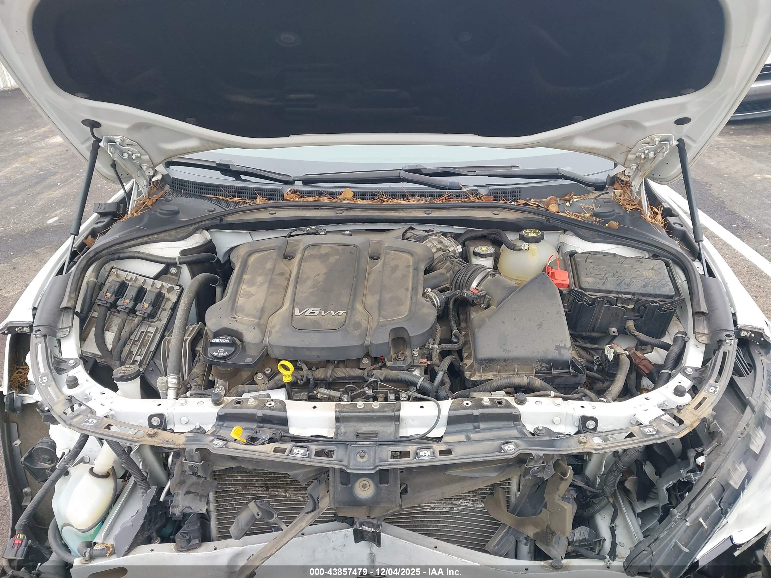 BUICK LACROSSE image 10