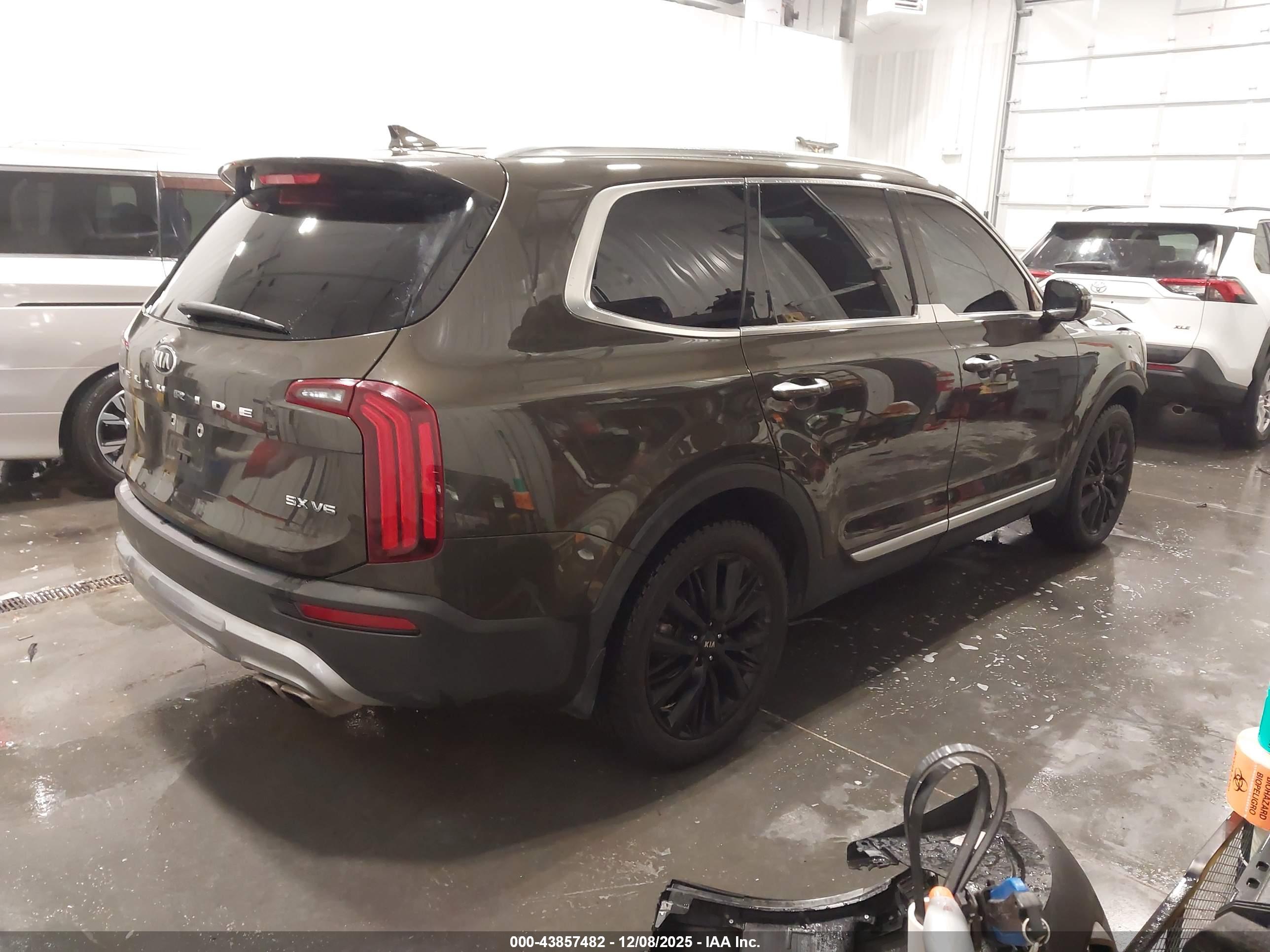 KIA TELLURIDE image 4